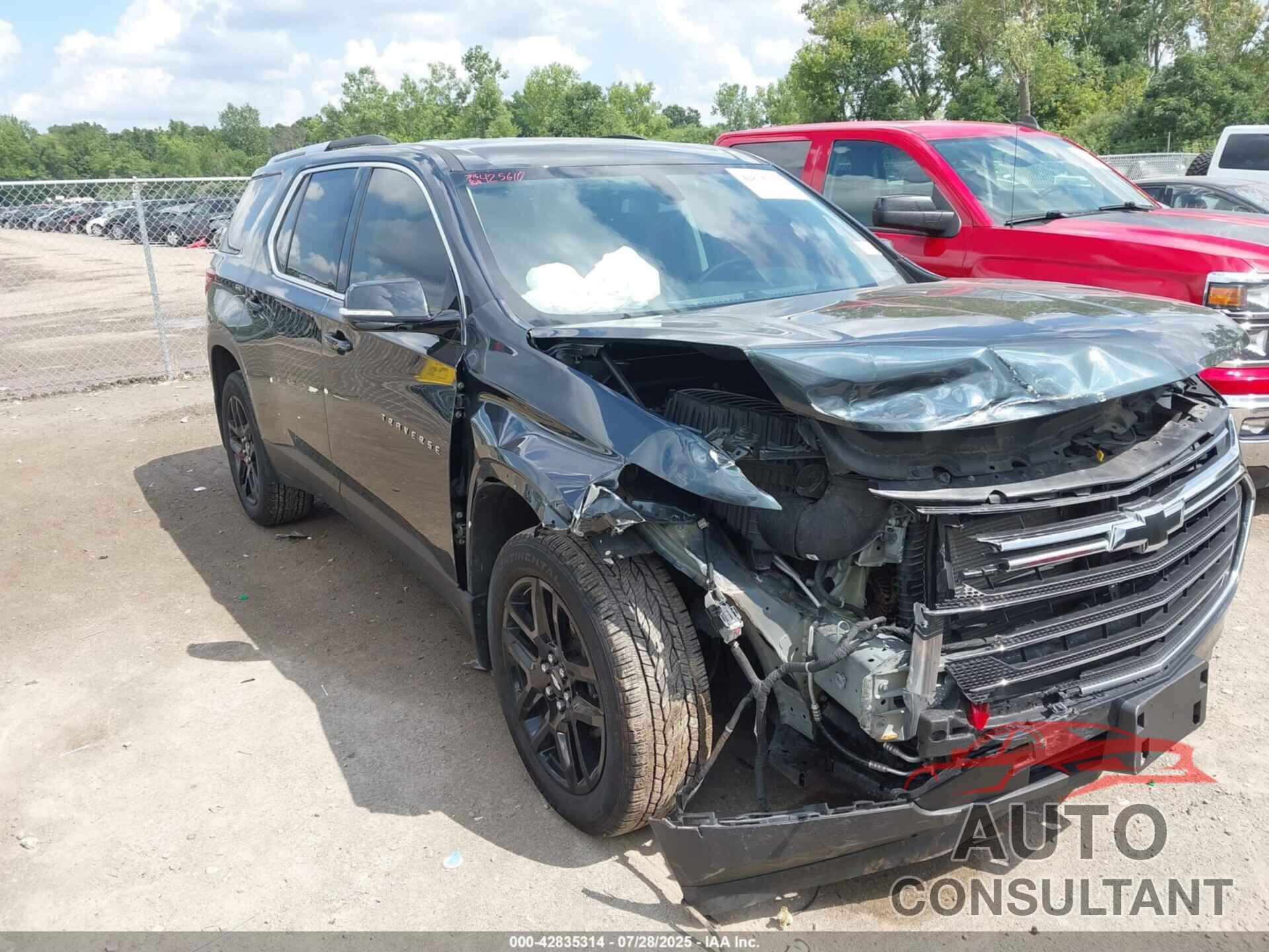 CHEVROLET TRAVERSE 2018 - 1GNERGKW1JJ251571