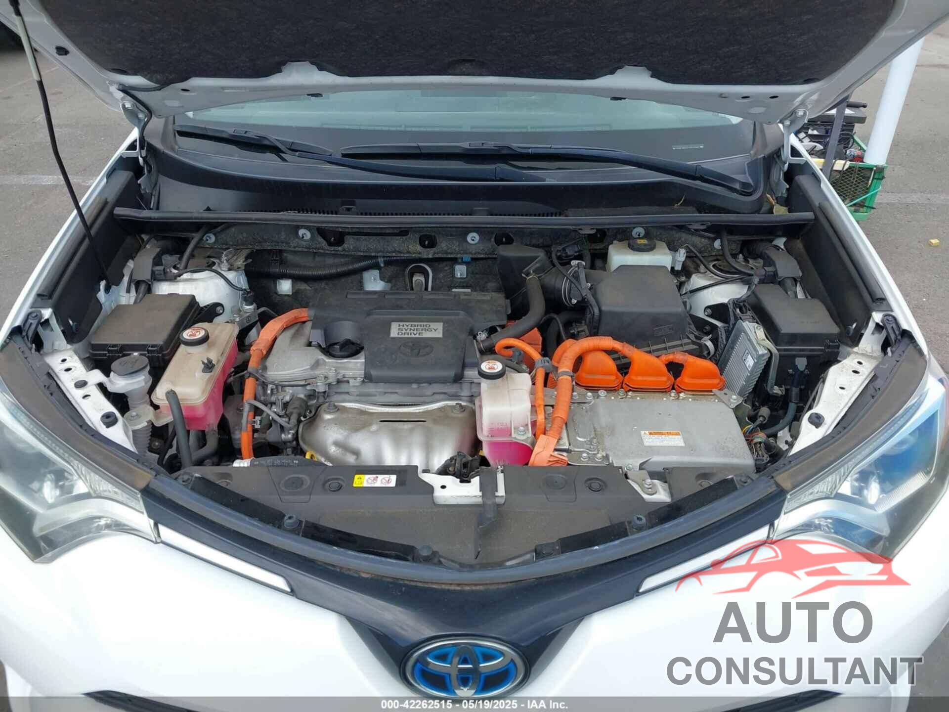 TOYOTA RAV4 HYBRID 2018 - JTMRJREV4JD212388
