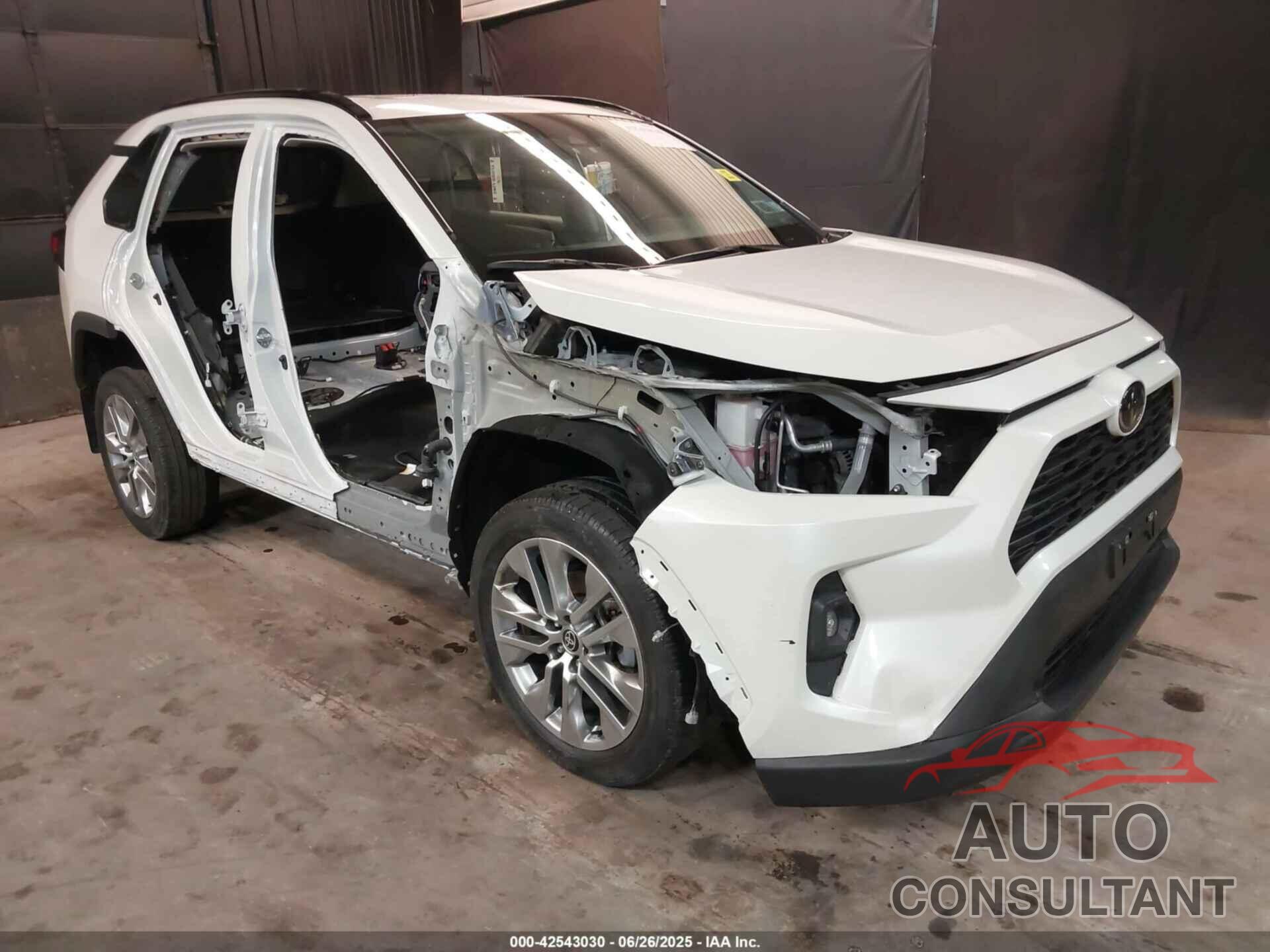 TOYOTA RAV4 2022 - 2T3A1RFV4NW313032