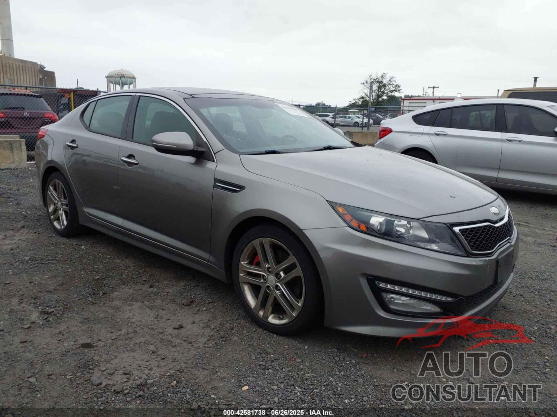 KIA OPTIMA 2013 - 5XXGR4A63DG190766