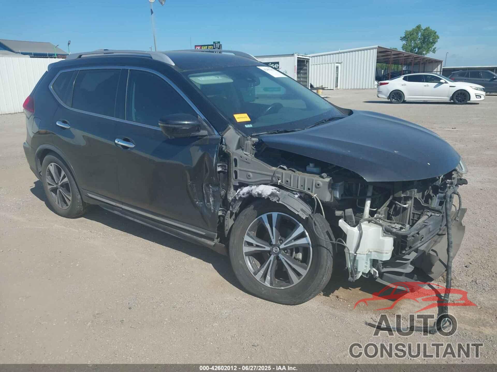NISSAN ROGUE 2018 - JN8AT2MT5JW450659