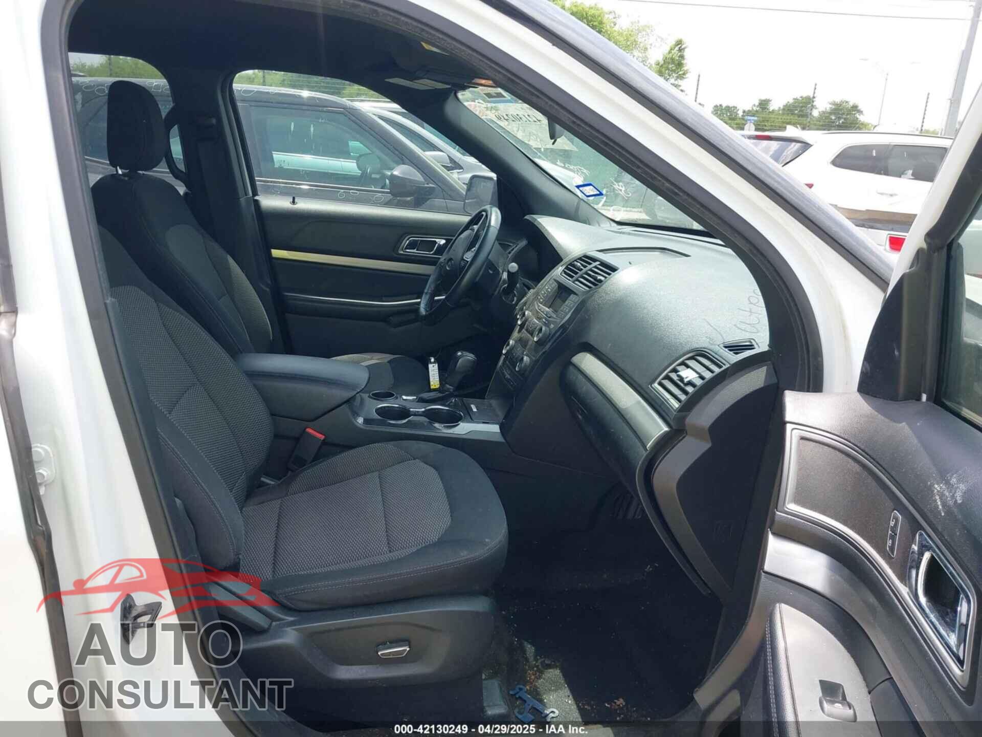 FORD EXPLORER 2018 - 1FM5K7D84JGB77941