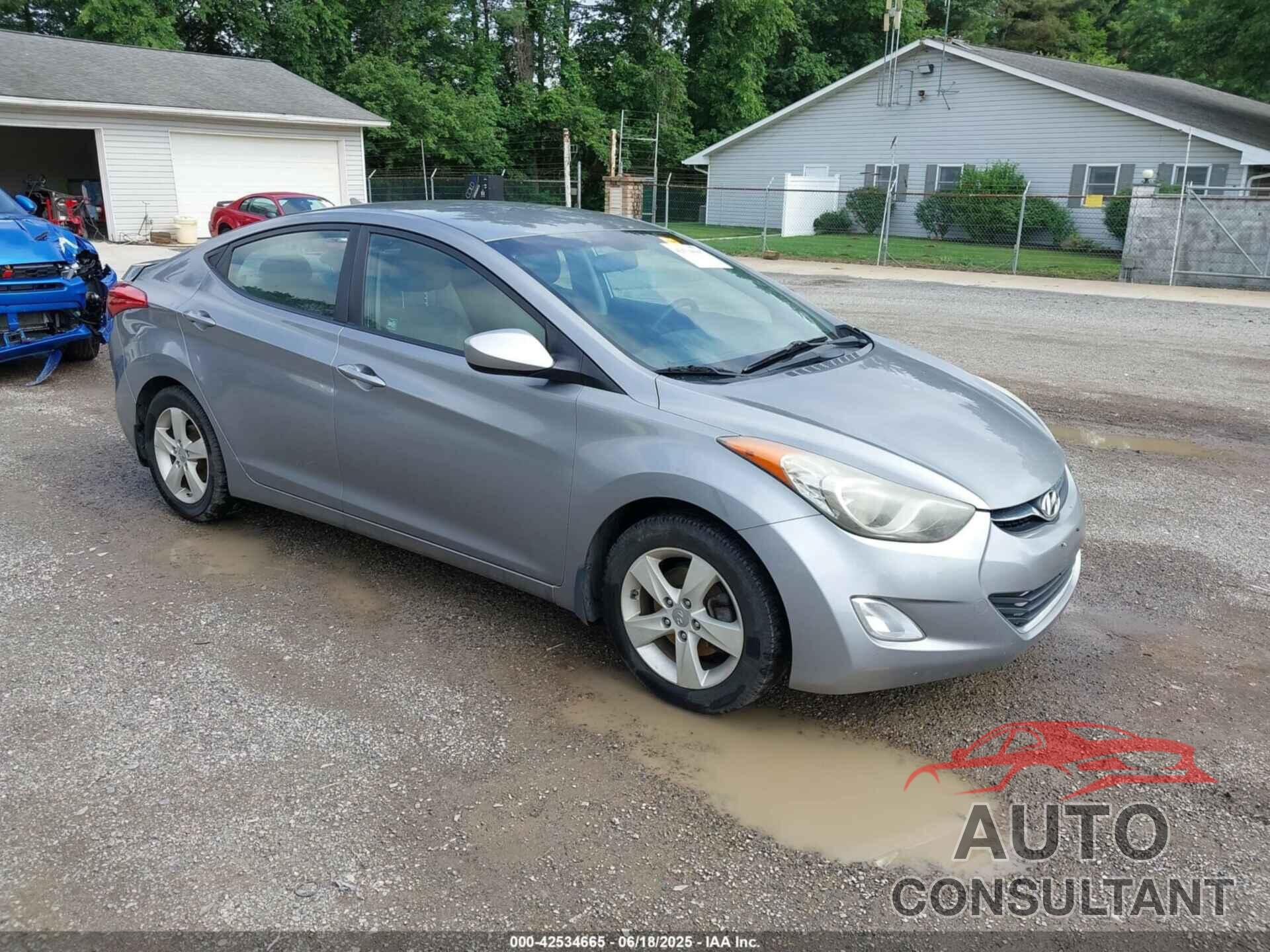 HYUNDAI ELANTRA 2013 - KMHDH4AE9DU939699