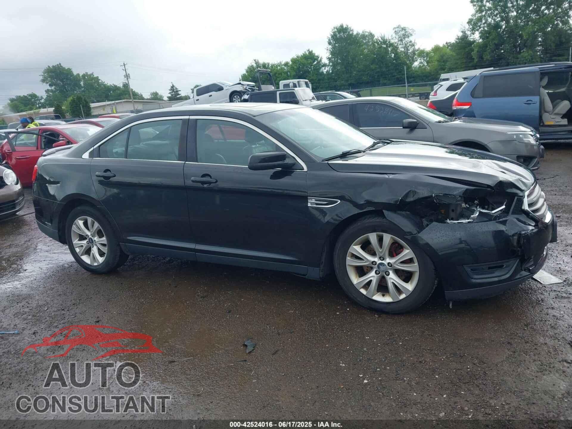 FORD TAURUS 2014 - 1FAHP2E81EG108317