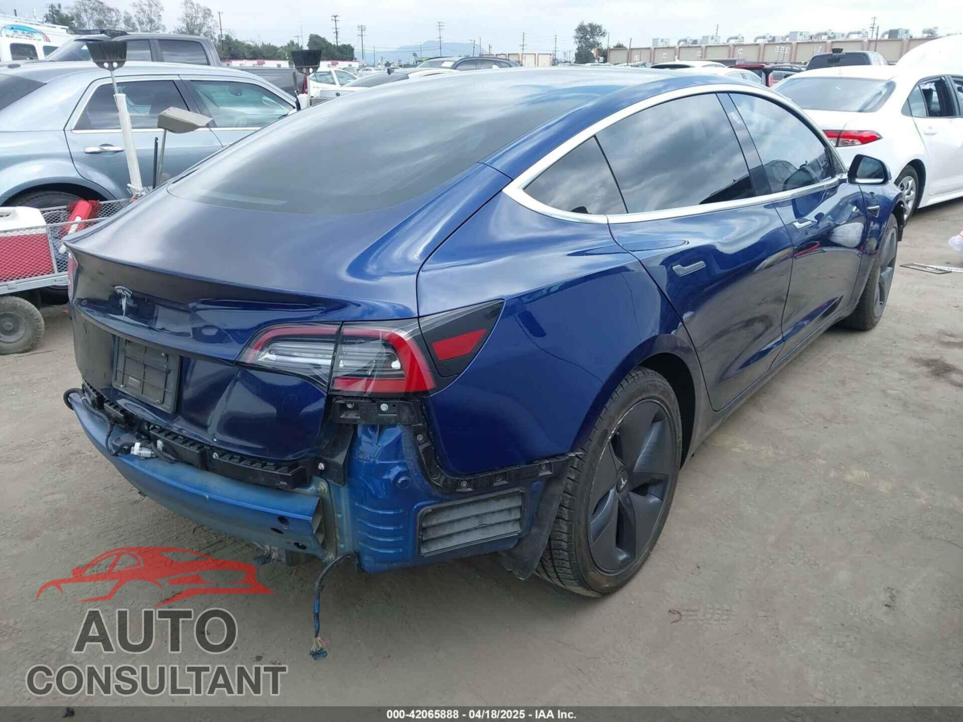 TESLA MODEL 3 2019 - 5YJ3E1EA2KF326103