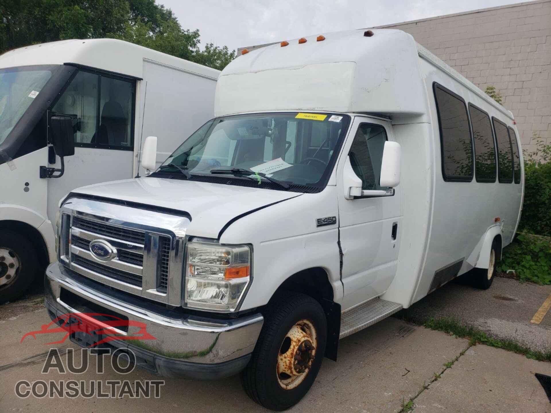 FORD E-450 CUTAWAY 2011 - 1FDXE4FS2BDA21357