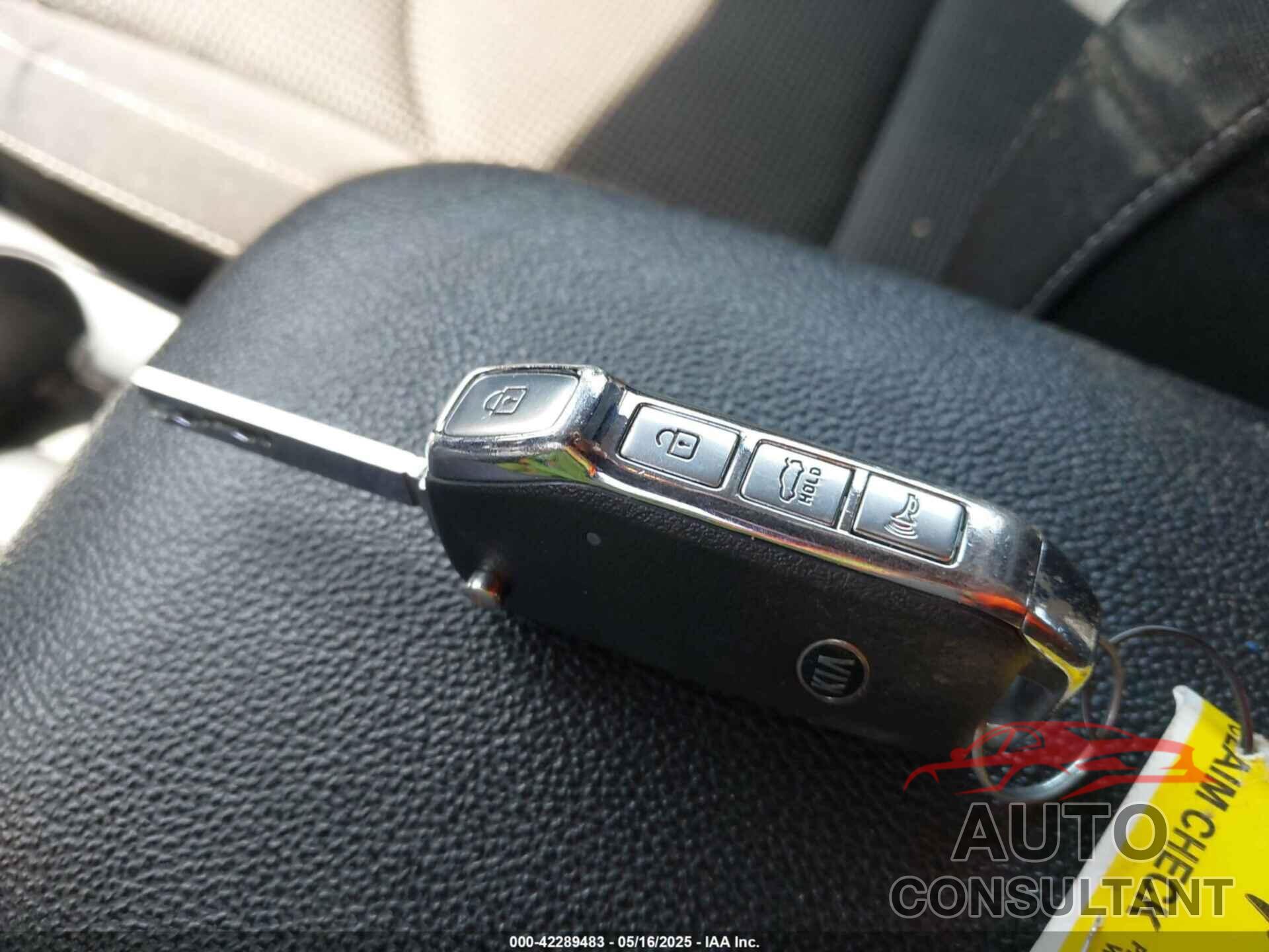 KIA FORTE 2019 - 3KPF24AD0KE086787