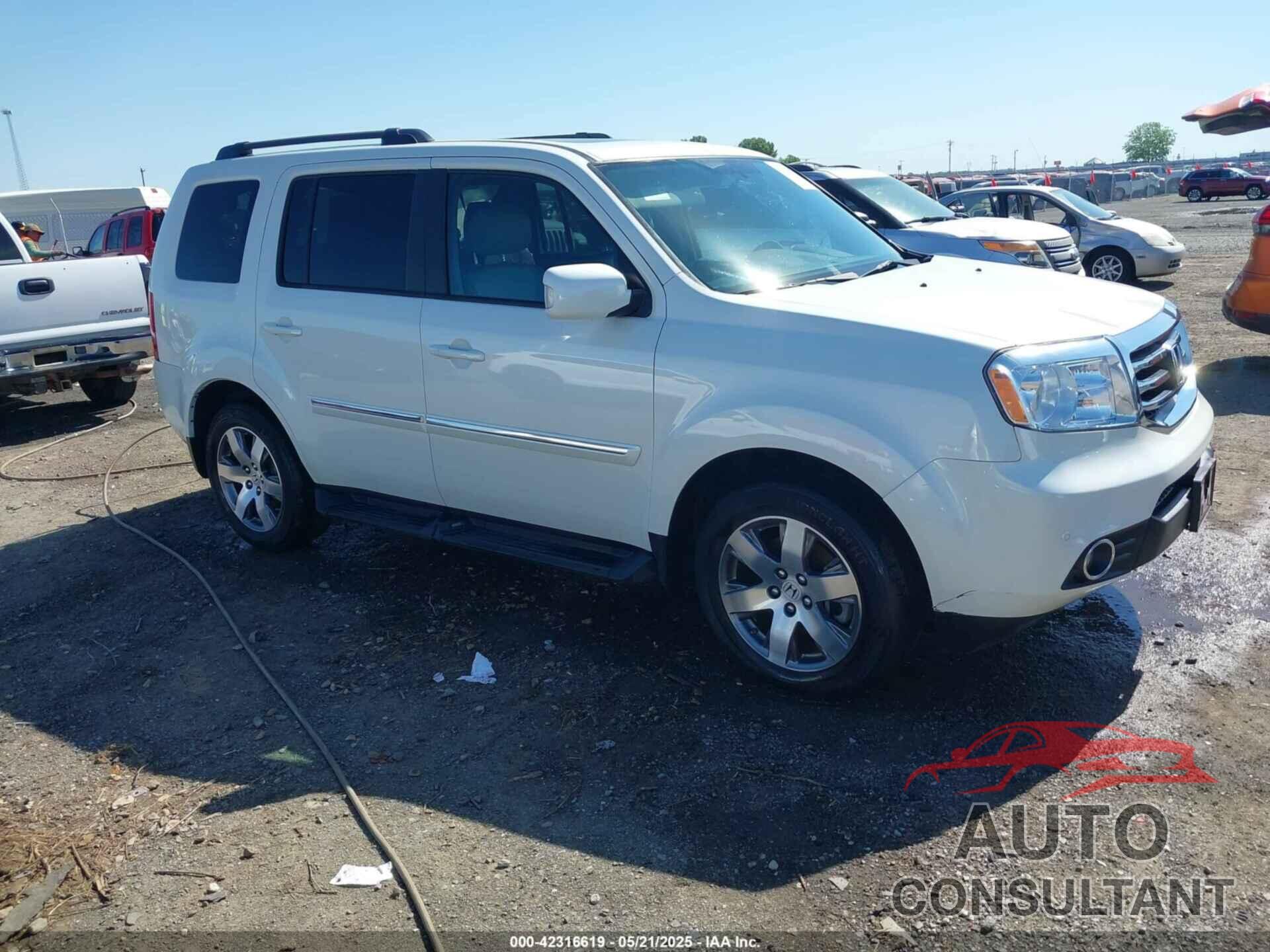 HONDA PILOT 2014 - 5FNYF4H96EB008513