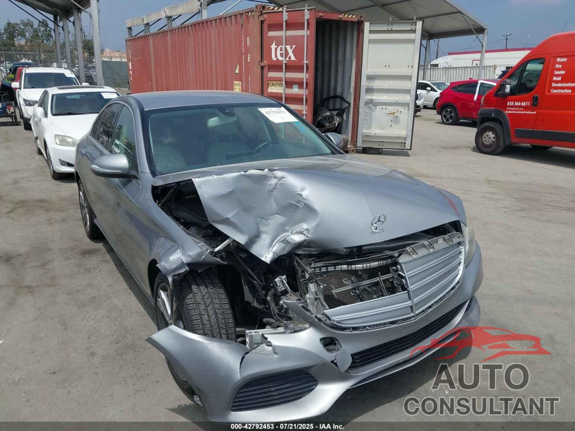 MERCEDES-BENZ C 300 2015 - 55SWF4JB6FU068859