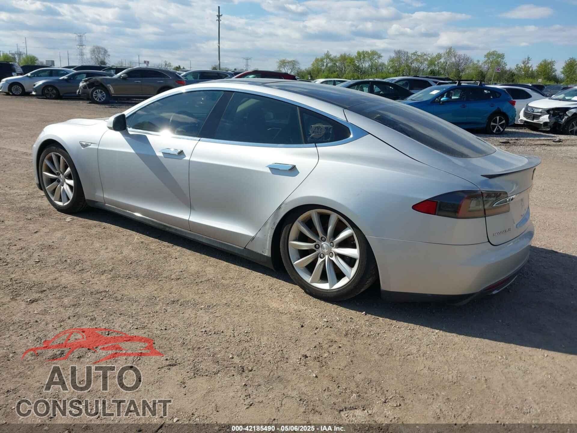 TESLA MODEL S 2012 - 5YJSA1DP3CFP01348