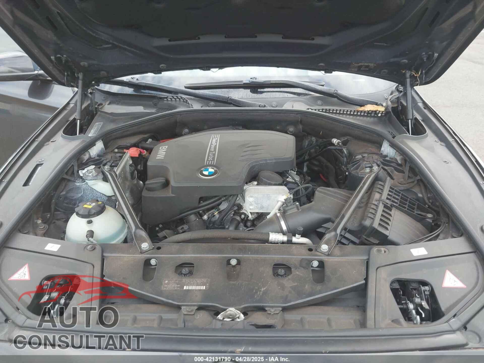 BMW 528I 2013 - WBAXG5C58DD229357