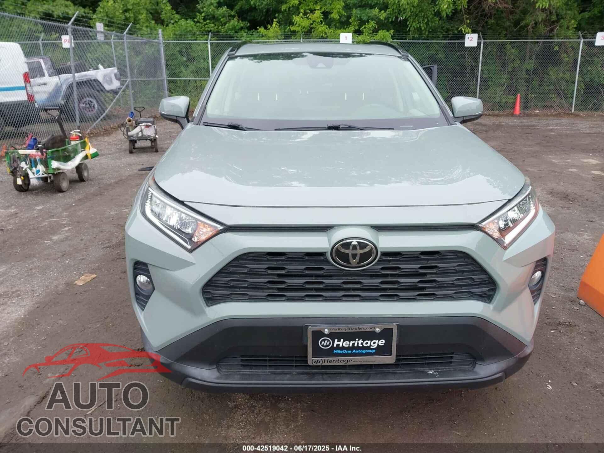 TOYOTA RAV4 2019 - JTMP1RFVXKD003826