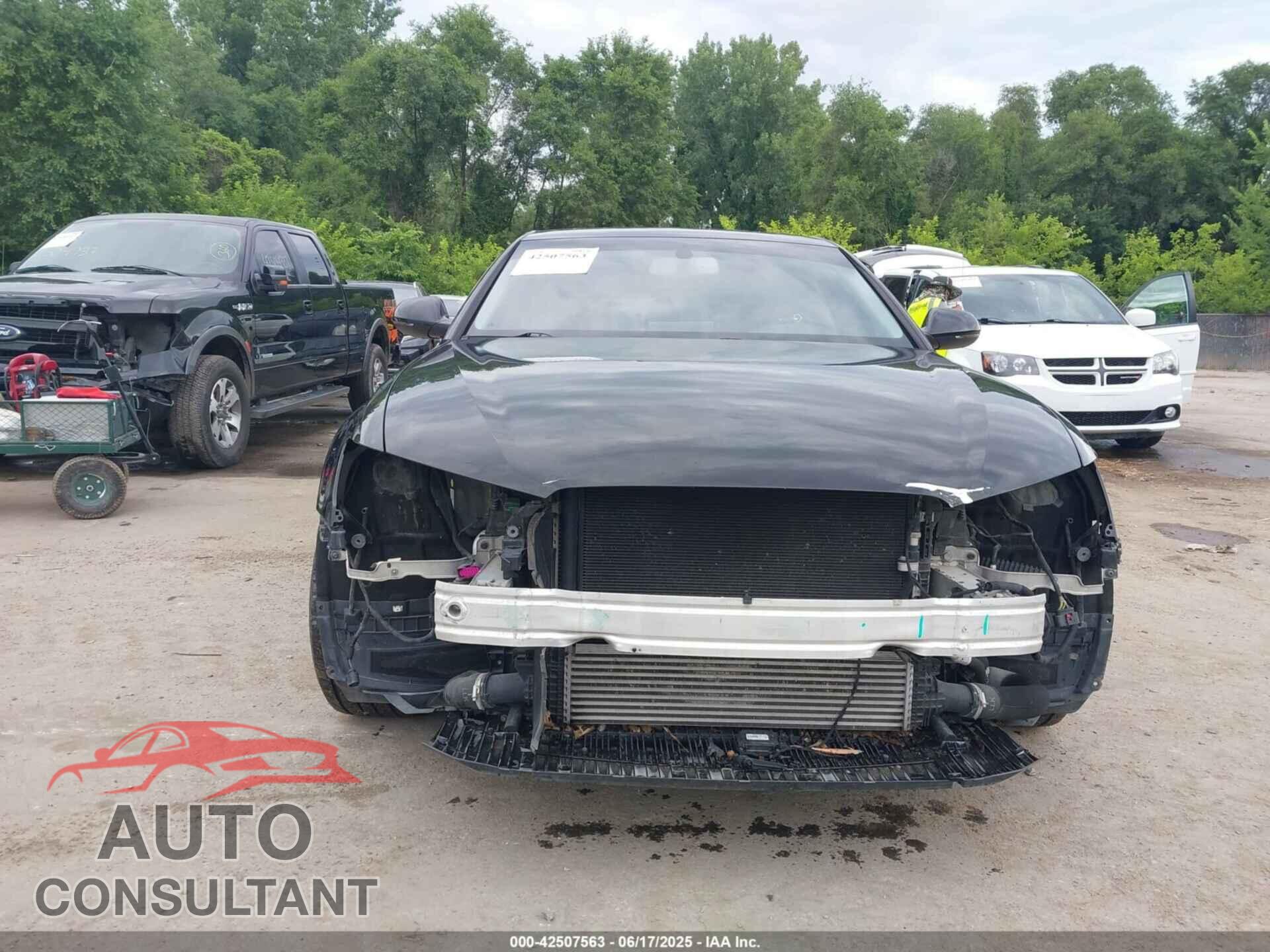 AUDI A6 2013 - WAUGFAFC8DN015842