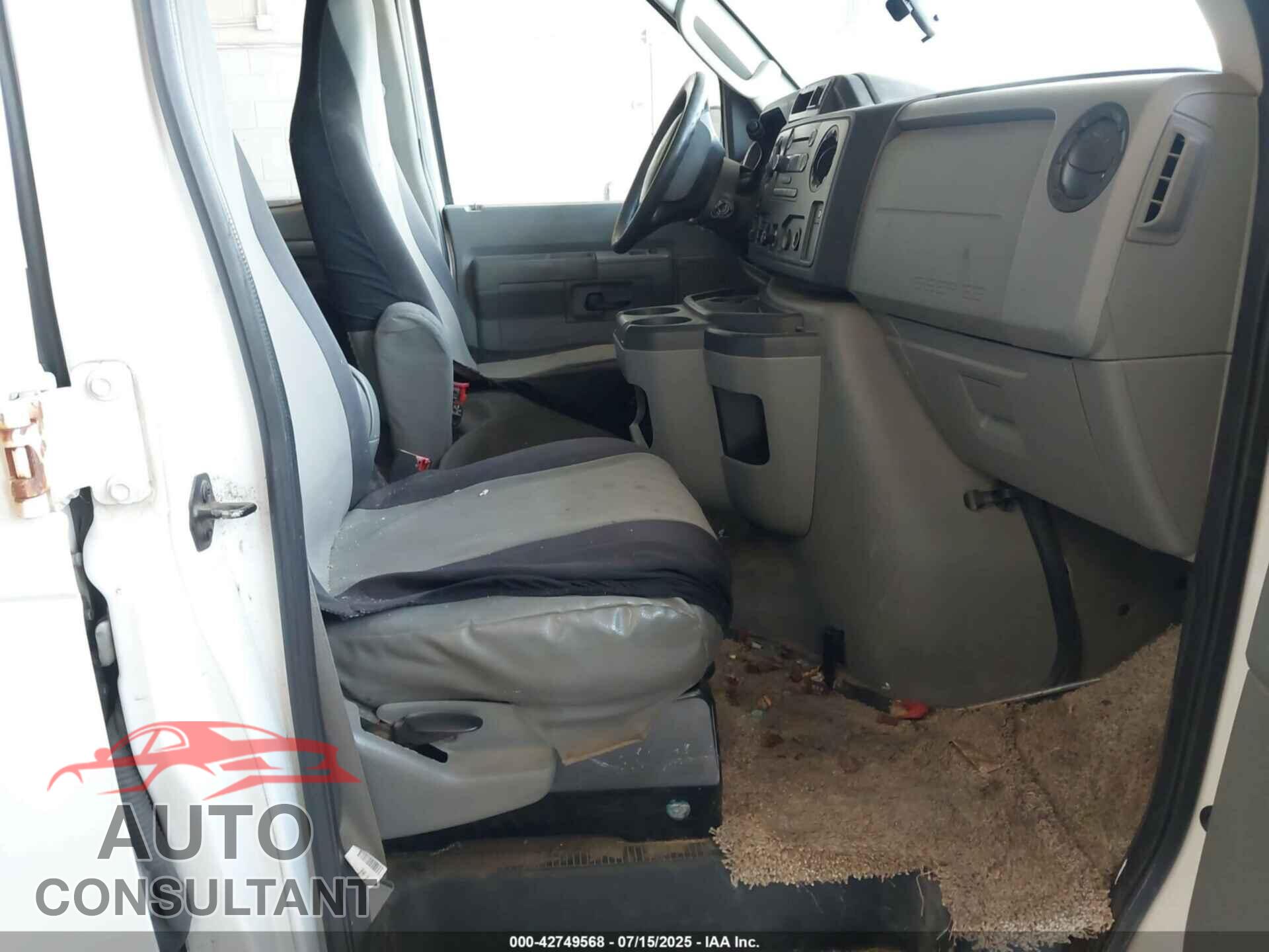 FORD E-350 SUPER DUTY 2012 - 1FBSS3BL6CDA99369