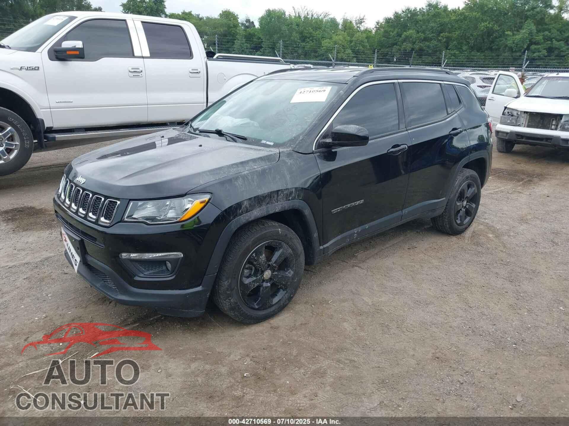 JEEP COMPASS 2018 - 3C4NJDBB2JT373358