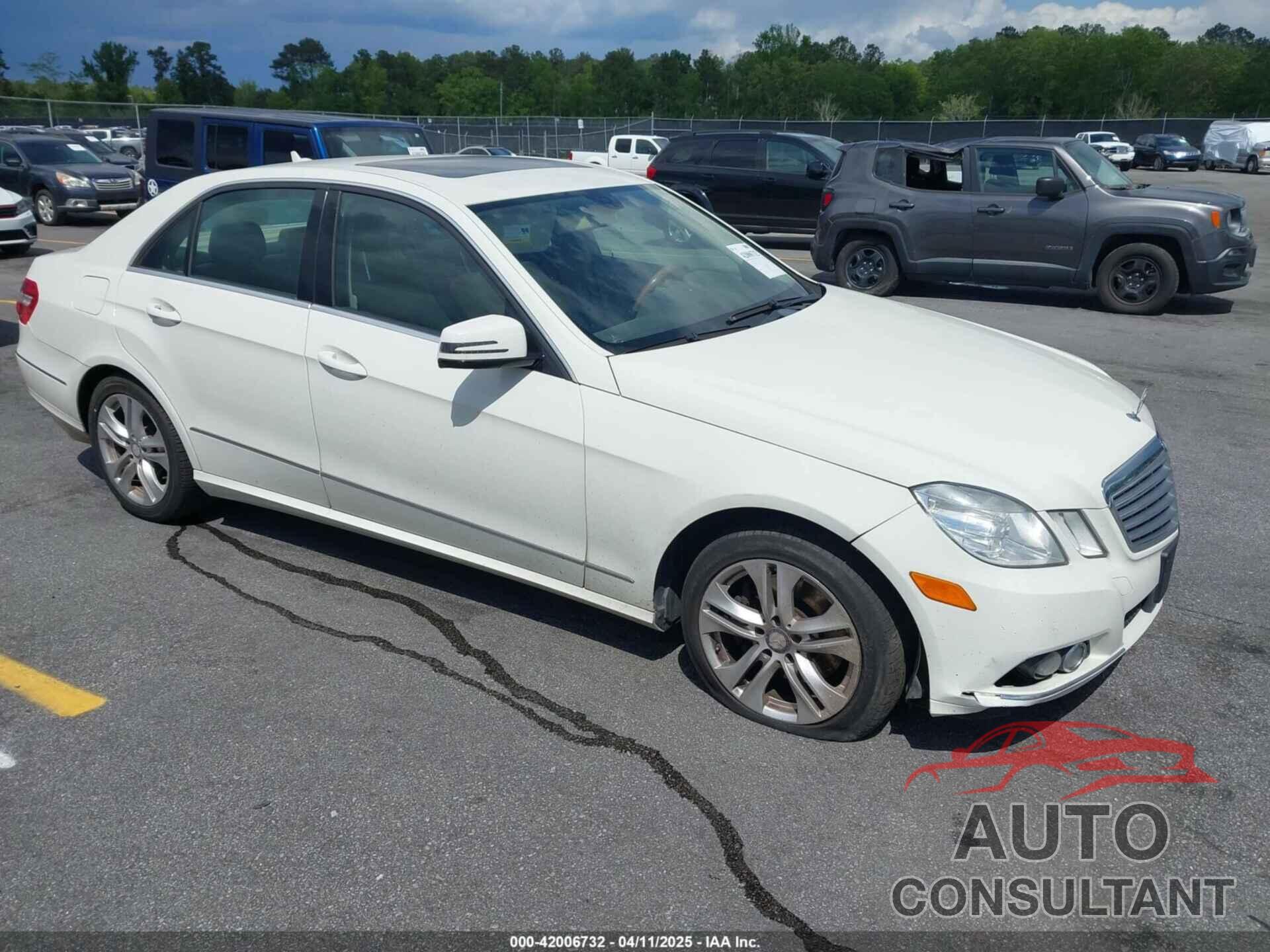 MERCEDES-BENZ E 350 2011 - WDDHF8HB0BA422696