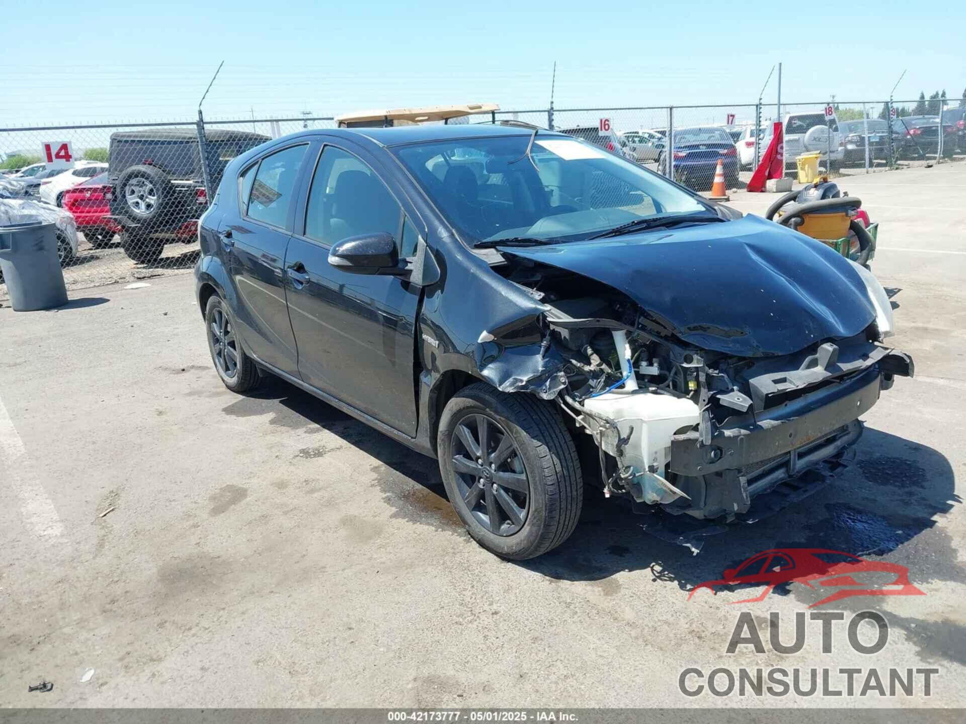 TOYOTA PRIUS C 2016 - JTDKDTB30G1121721