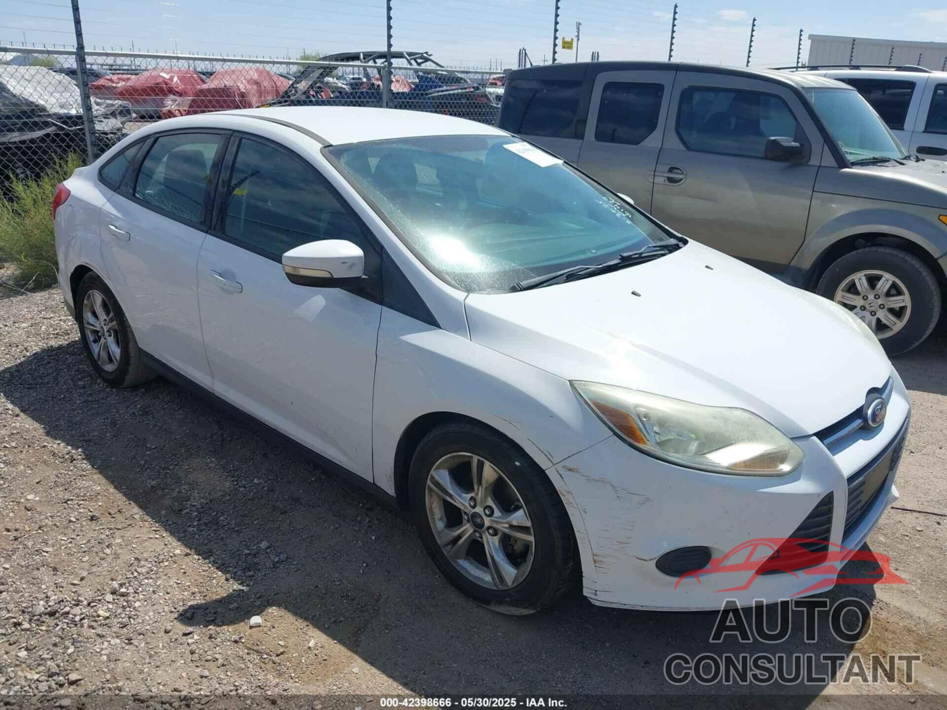 FORD FOCUS 2014 - 1FADP3F28EL161439
