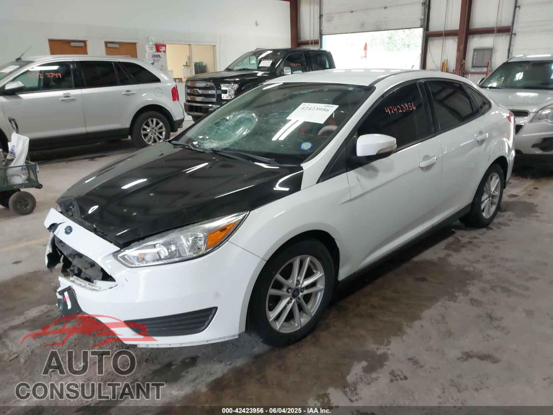 FORD FOCUS 2017 - 1FADP3F21HL303635