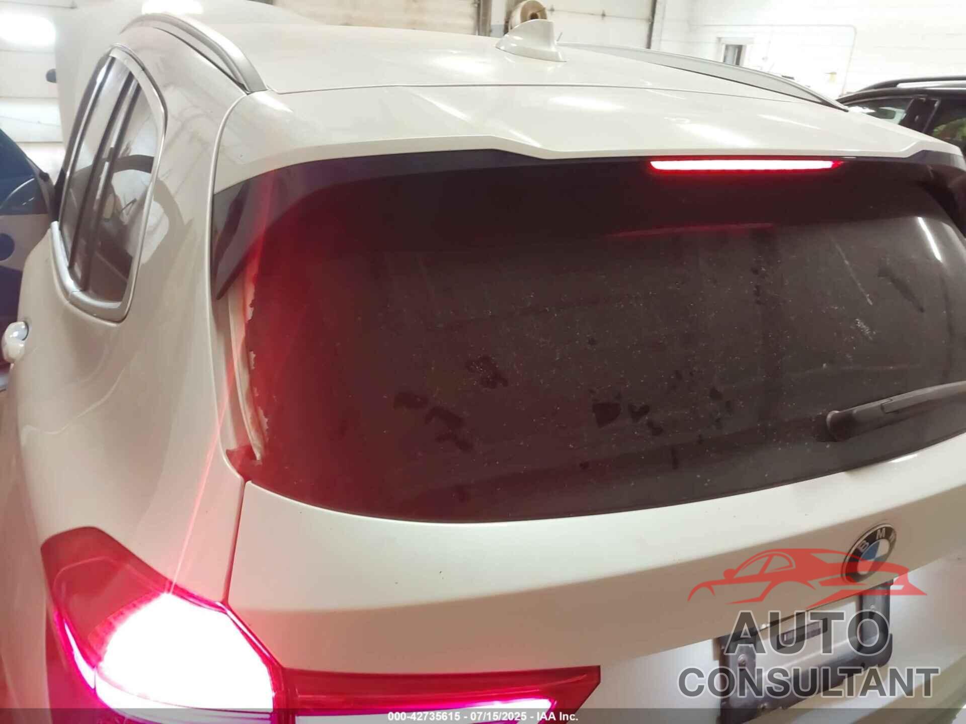 BMW X3 2019 - 5UXTR9C52KLE12017