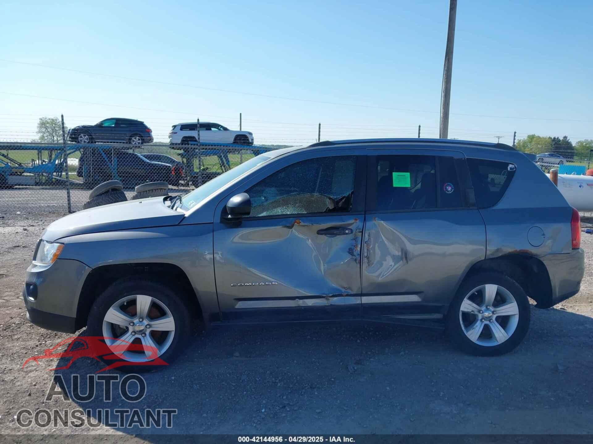 JEEP COMPASS 2011 - 1J4NT1FB7BD246237
