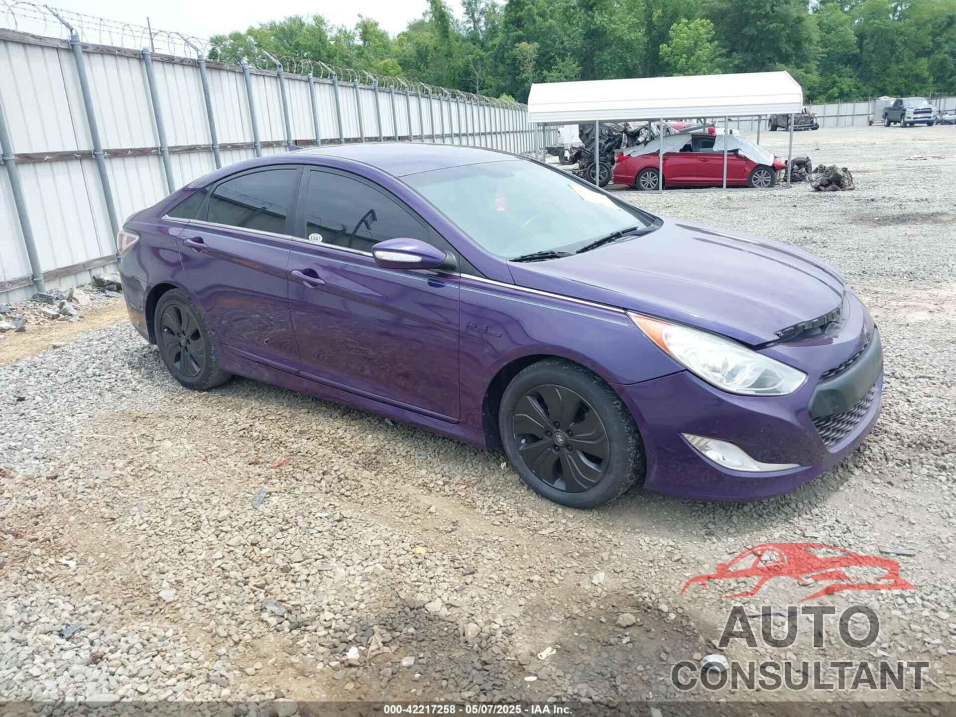HYUNDAI SONATA HYBRID 2013 - KMHEC4A47DA098526
