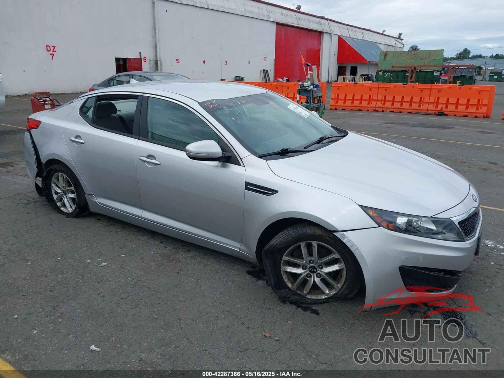 KIA OPTIMA 2011 - KNAGM4A74B5117234