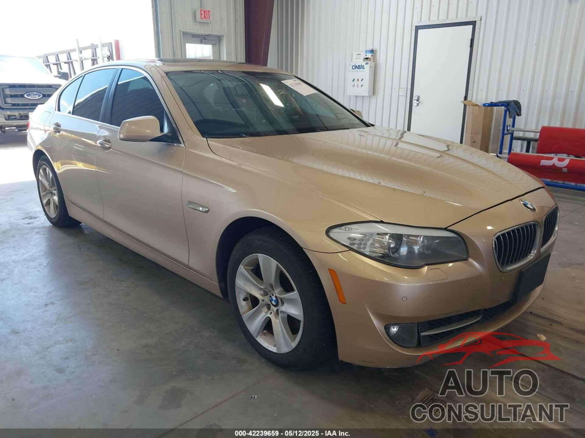 BMW 528I 2013 - WBAXH5C59DDW13998