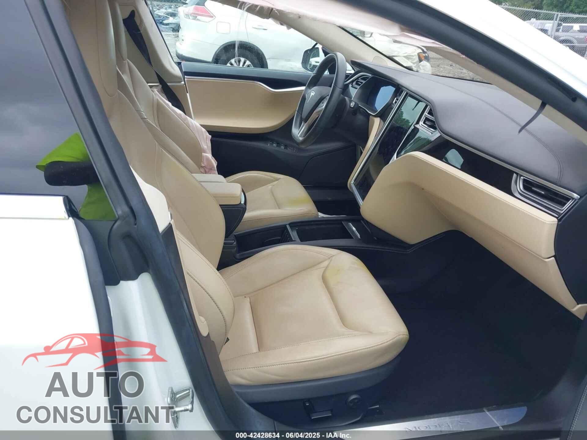 TESLA MODEL S 2016 - 5YJSA1E11GF132984
