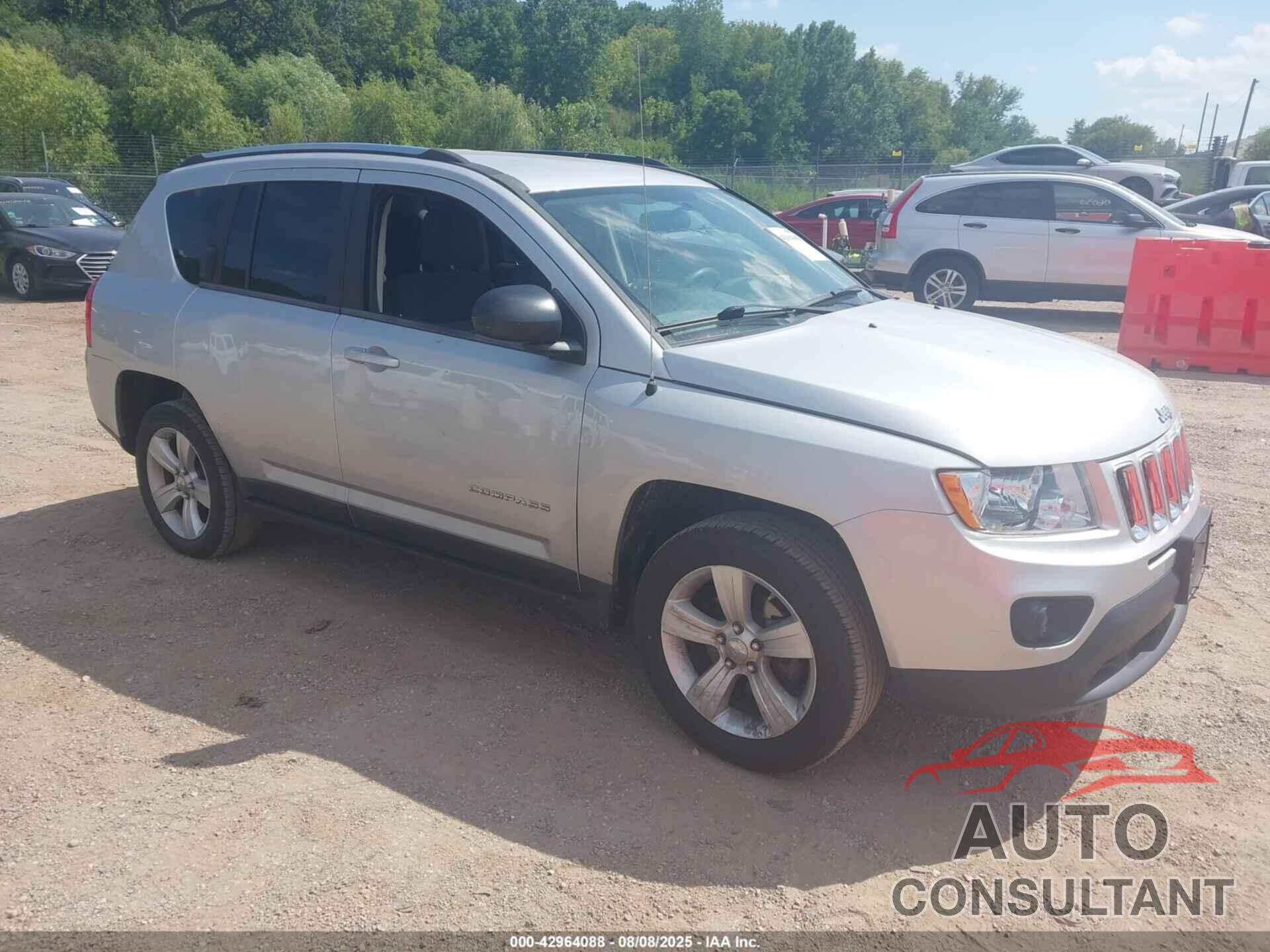 JEEP COMPASS 2011 - 1J4NT1FA2BD224508