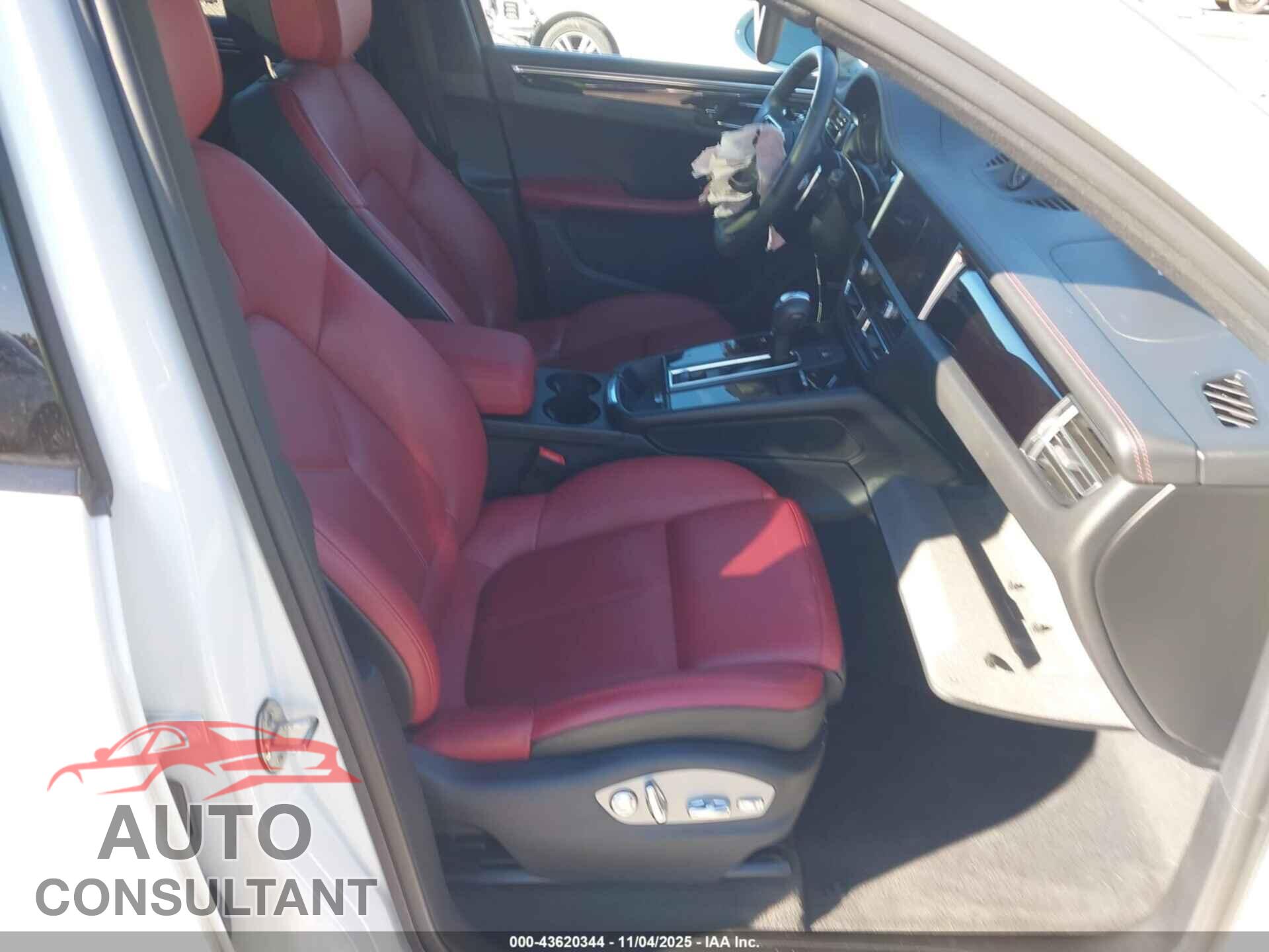 PORSCHE MACAN 2022 - WP1AA2A50NLB10218