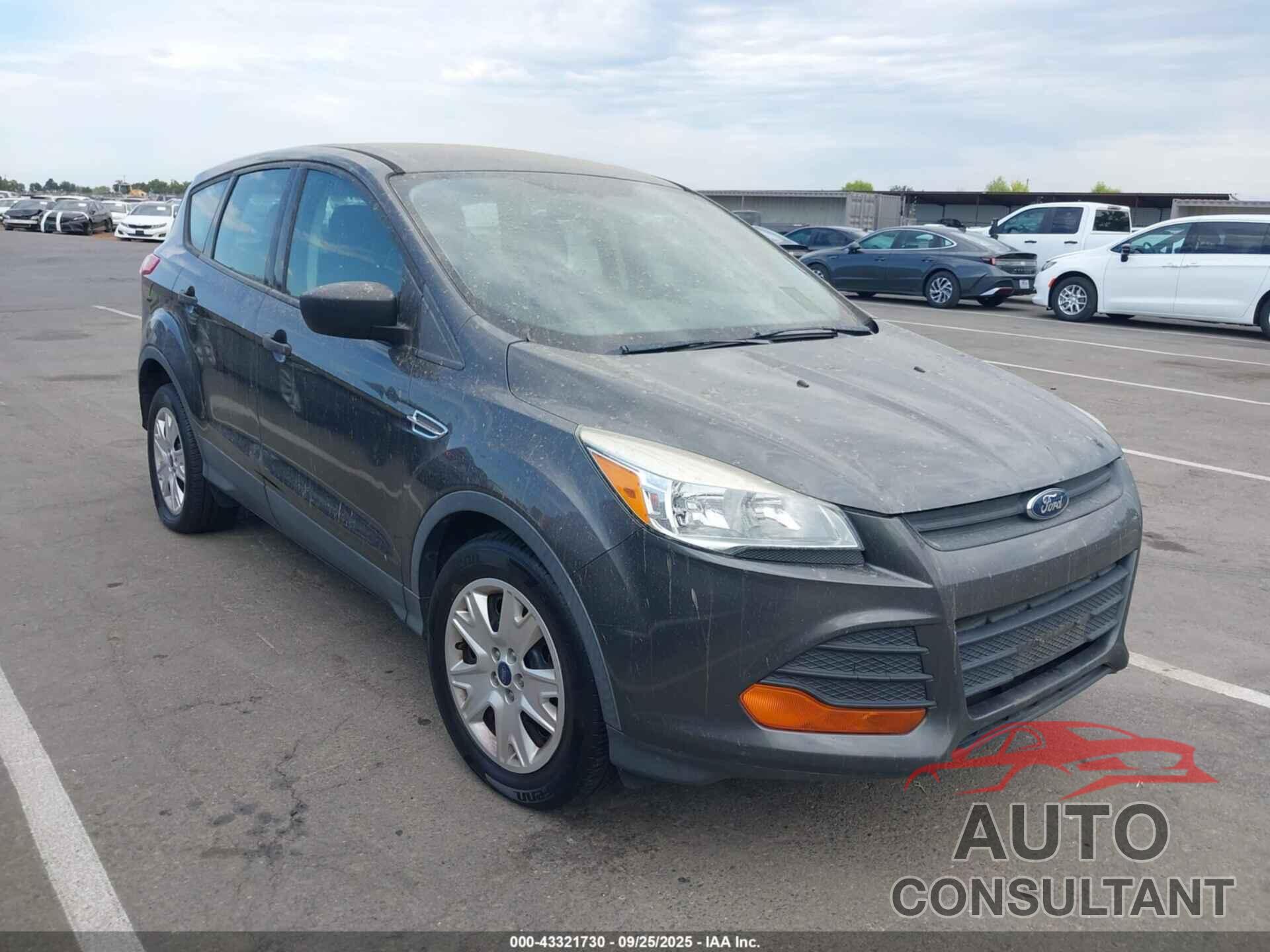 FORD ESCAPE 2015 - 1FMCU0F72FUC80538