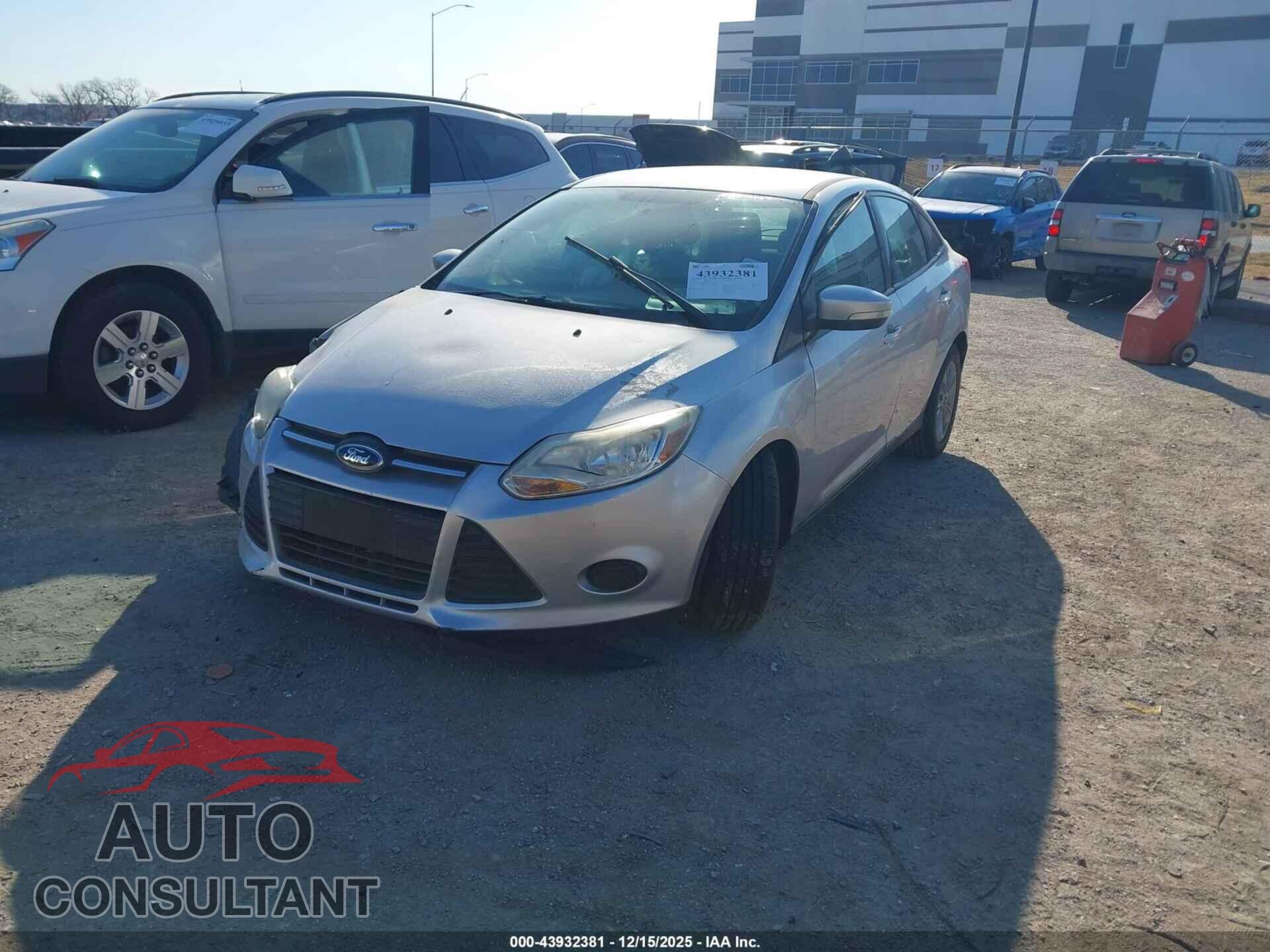 FORD FOCUS 2014 - 1FADP3F20EL217115