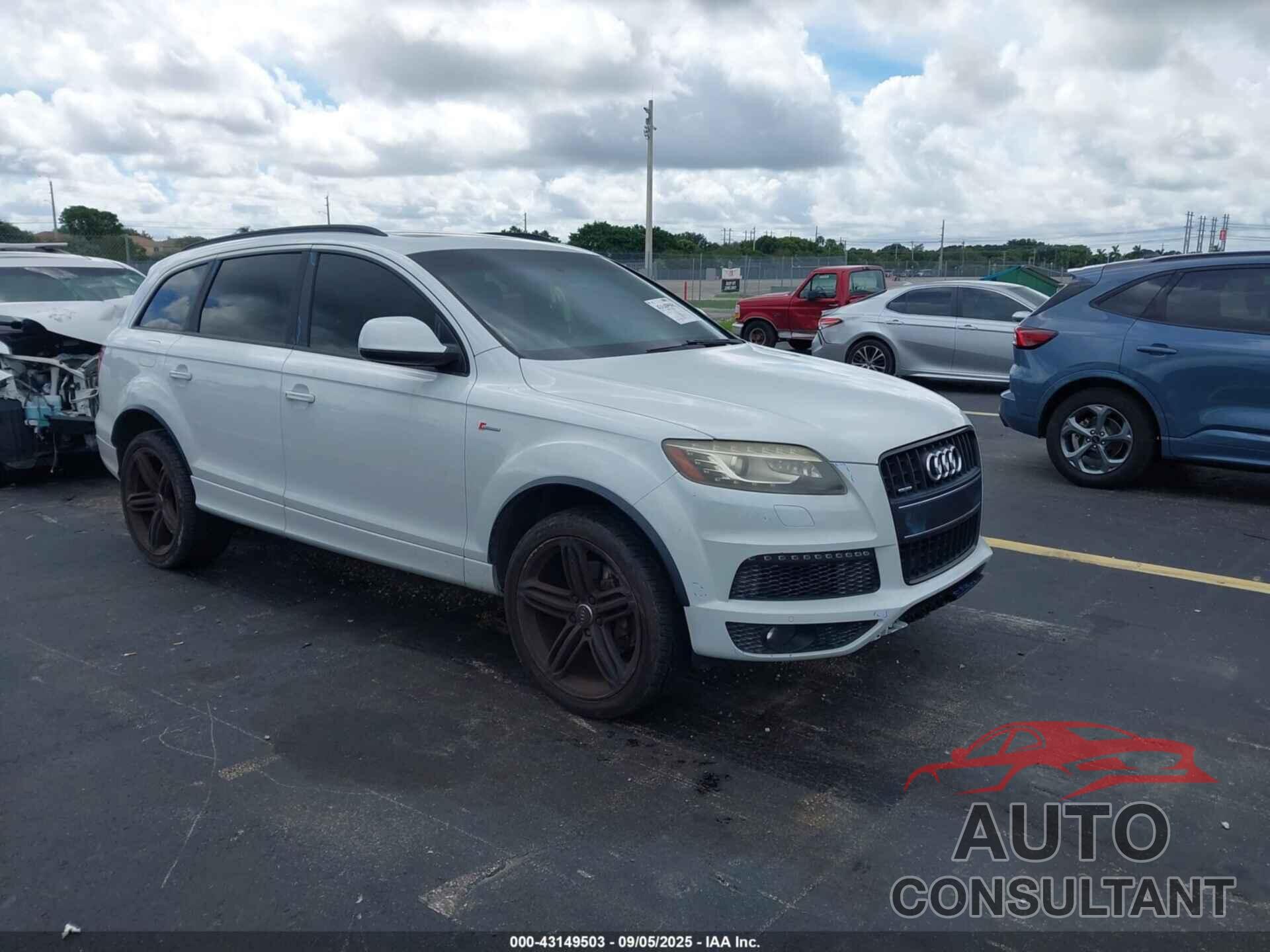 AUDI Q7 2013 - WA1DGAFE1DD006663