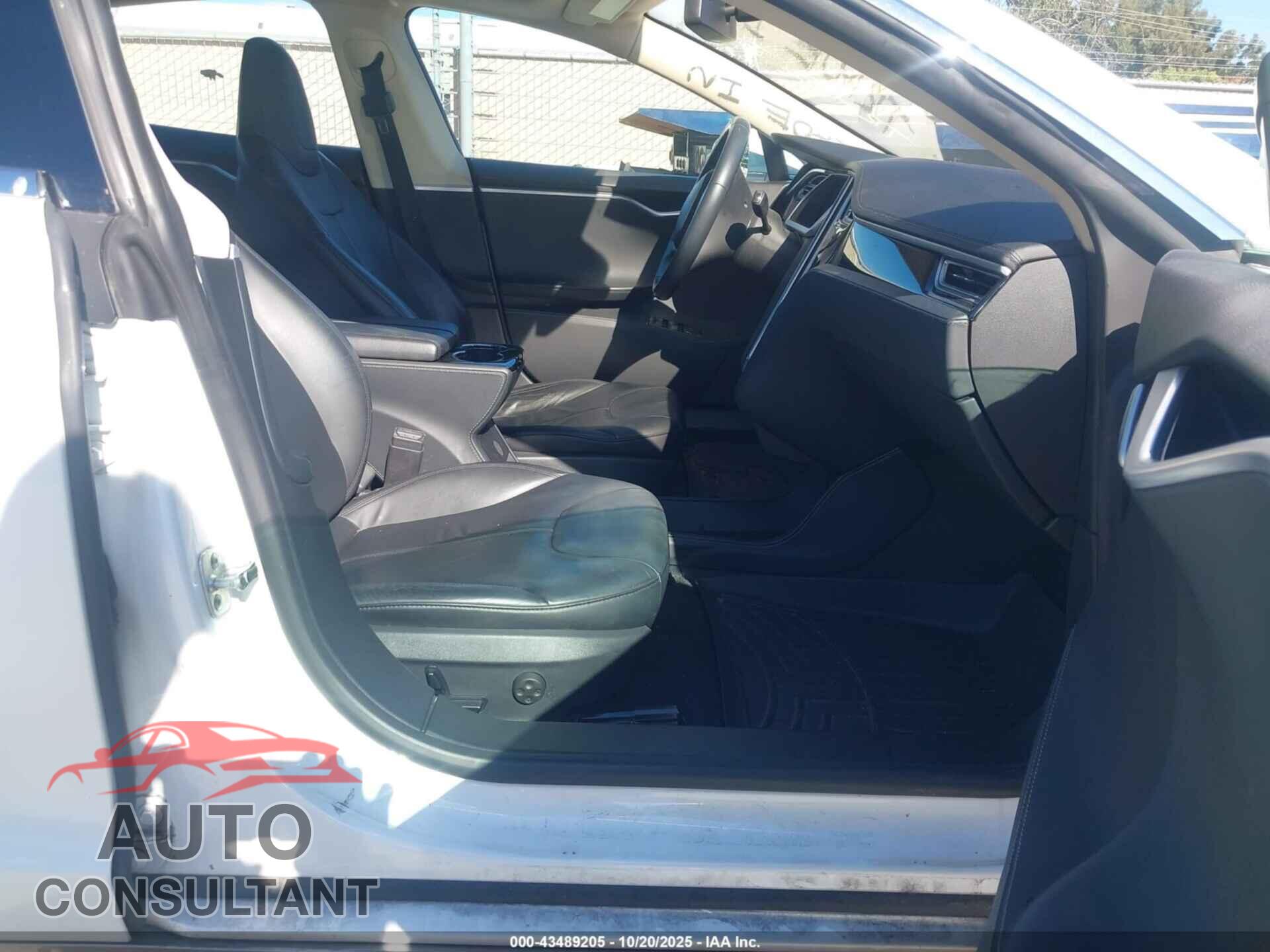 TESLA MODEL S 2013 - 5YJSA1CP8DFP24398