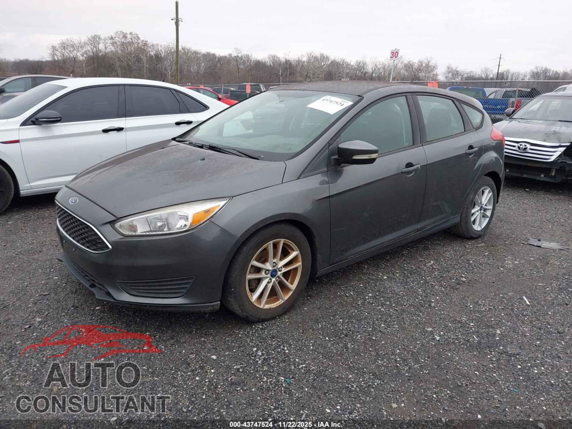 FORD FOCUS 2017 - 1FADP3K22HL232712