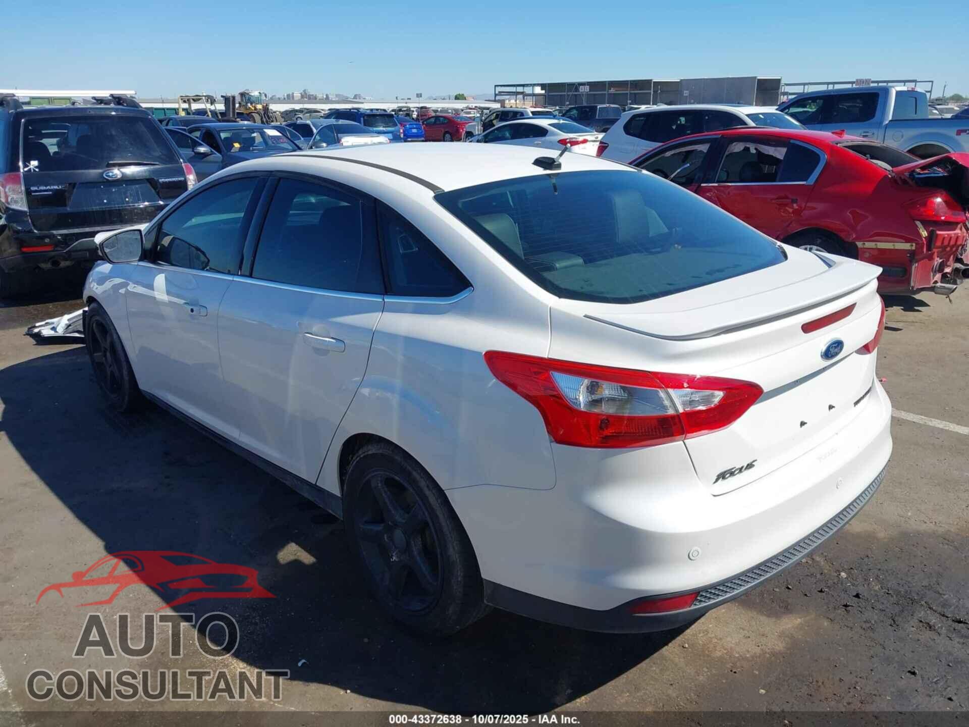 FORD FOCUS 2014 - 1FADP3J20EL374876