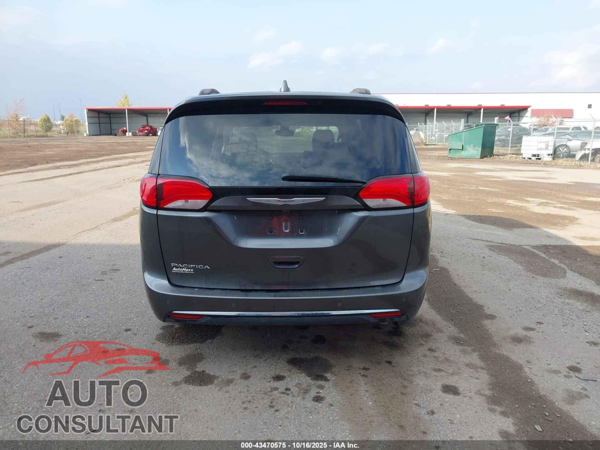CHRYSLER PACIFICA 2017 - 2C4RC1BG3HR501318