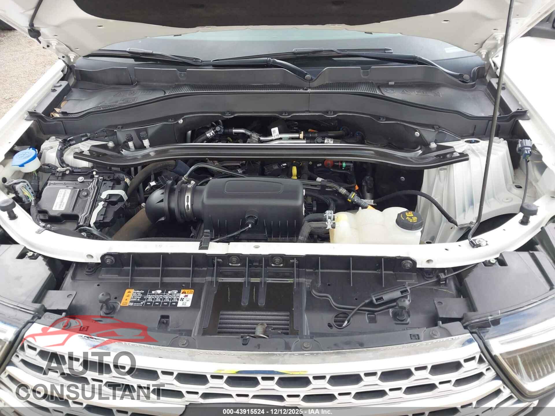 FORD EXPLORER 2023 - 1FMSK7FH5PGB53236