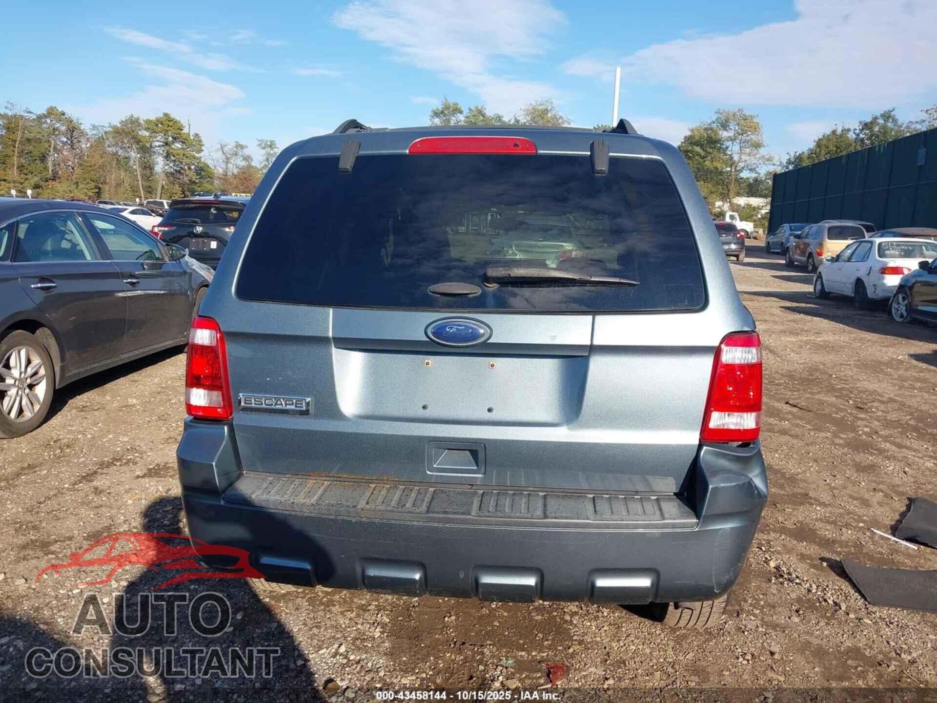 FORD ESCAPE 2012 - 1FMCU9D75CKB61087