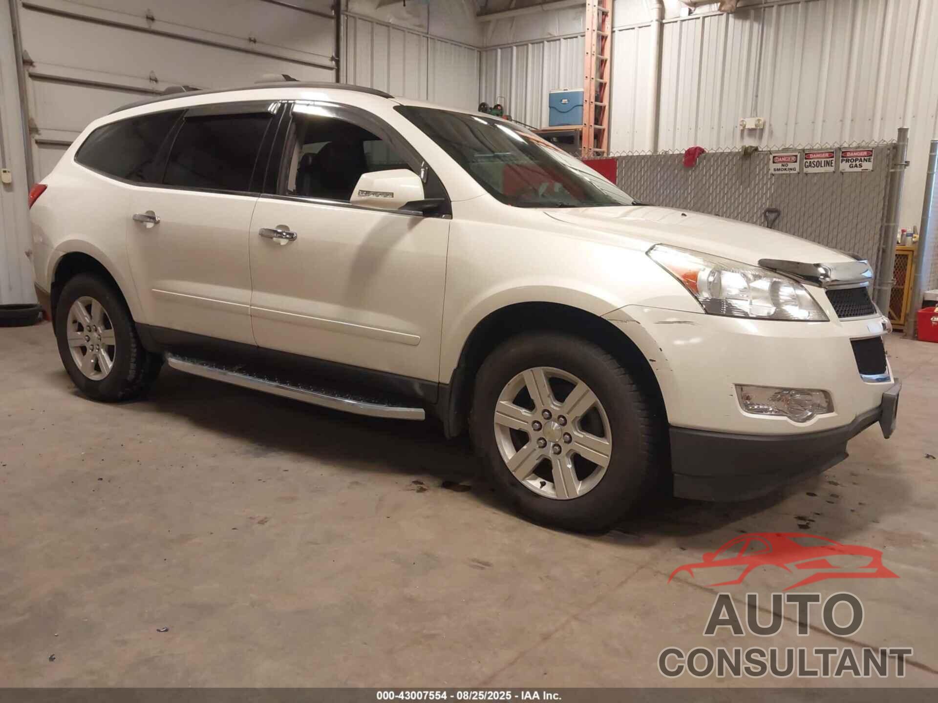 CHEVROLET TRAVERSE 2011 - 1GNKRJED5BJ193752