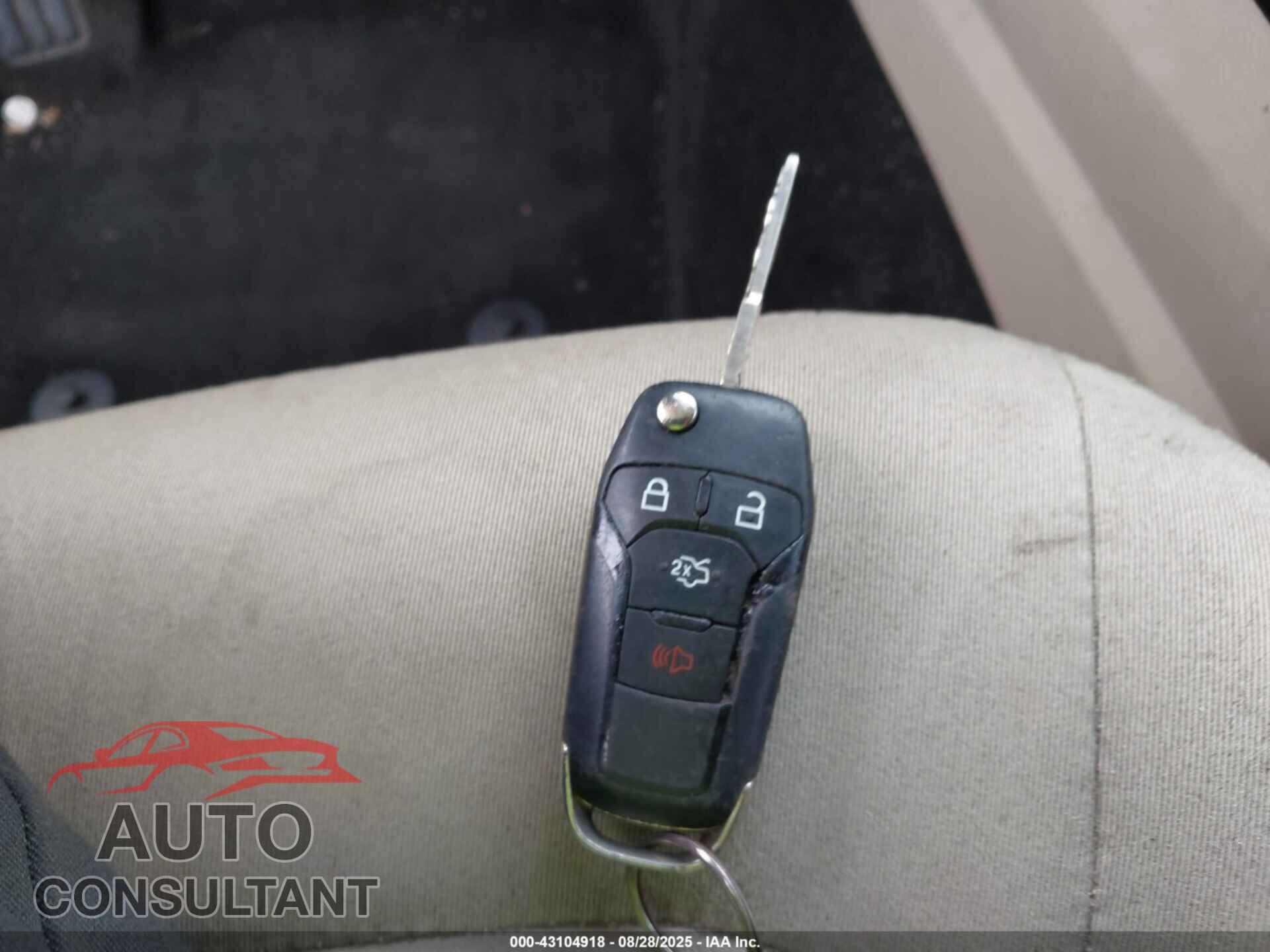 FORD FUSION 2016 - 1FA6P0H72G5109778