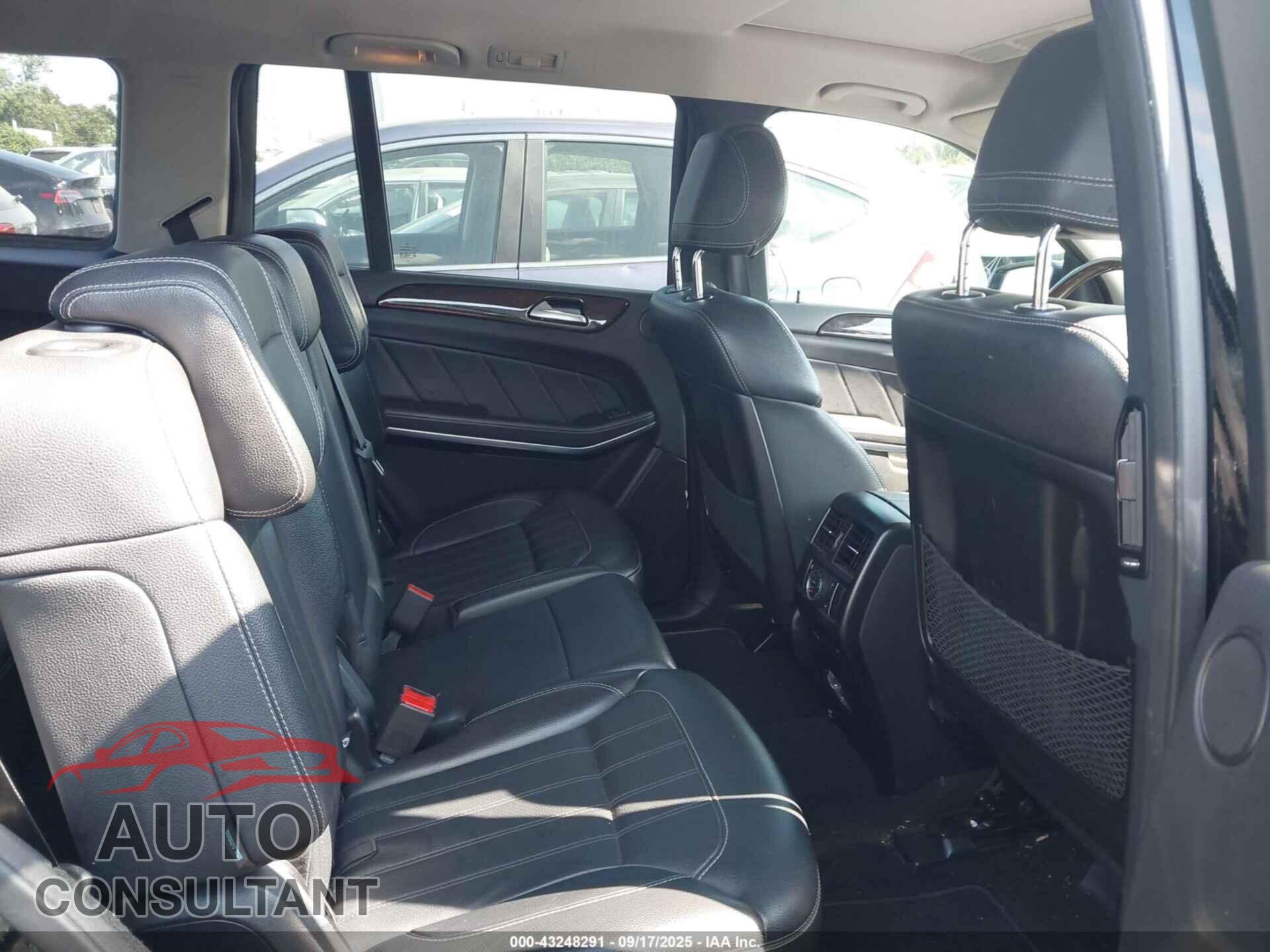 MERCEDES-BENZ GL 450 2013 - 4JGDF7CE2DA170663