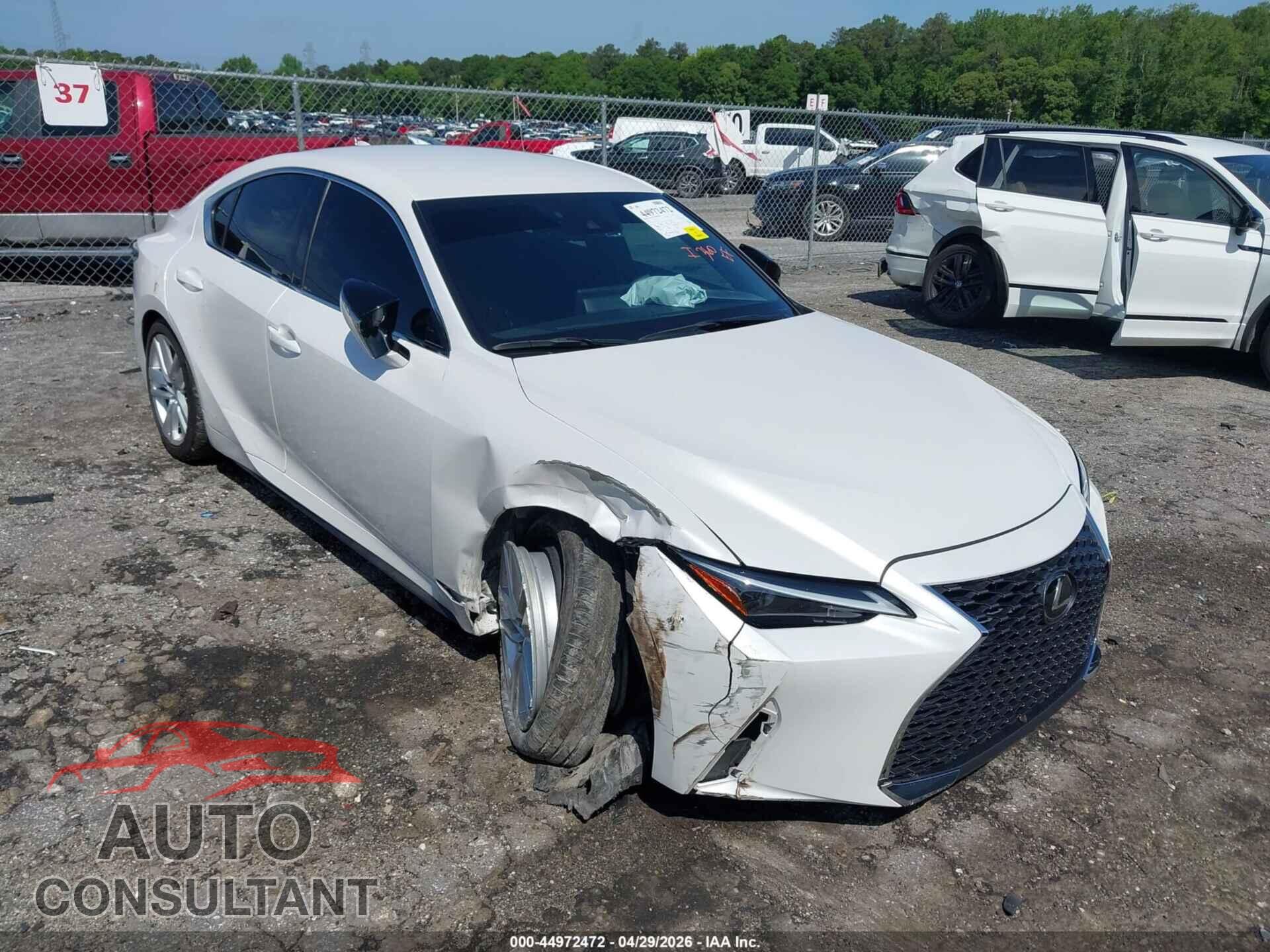 LEXUS IS 300 2021 - JTHAA1D2XM5116431