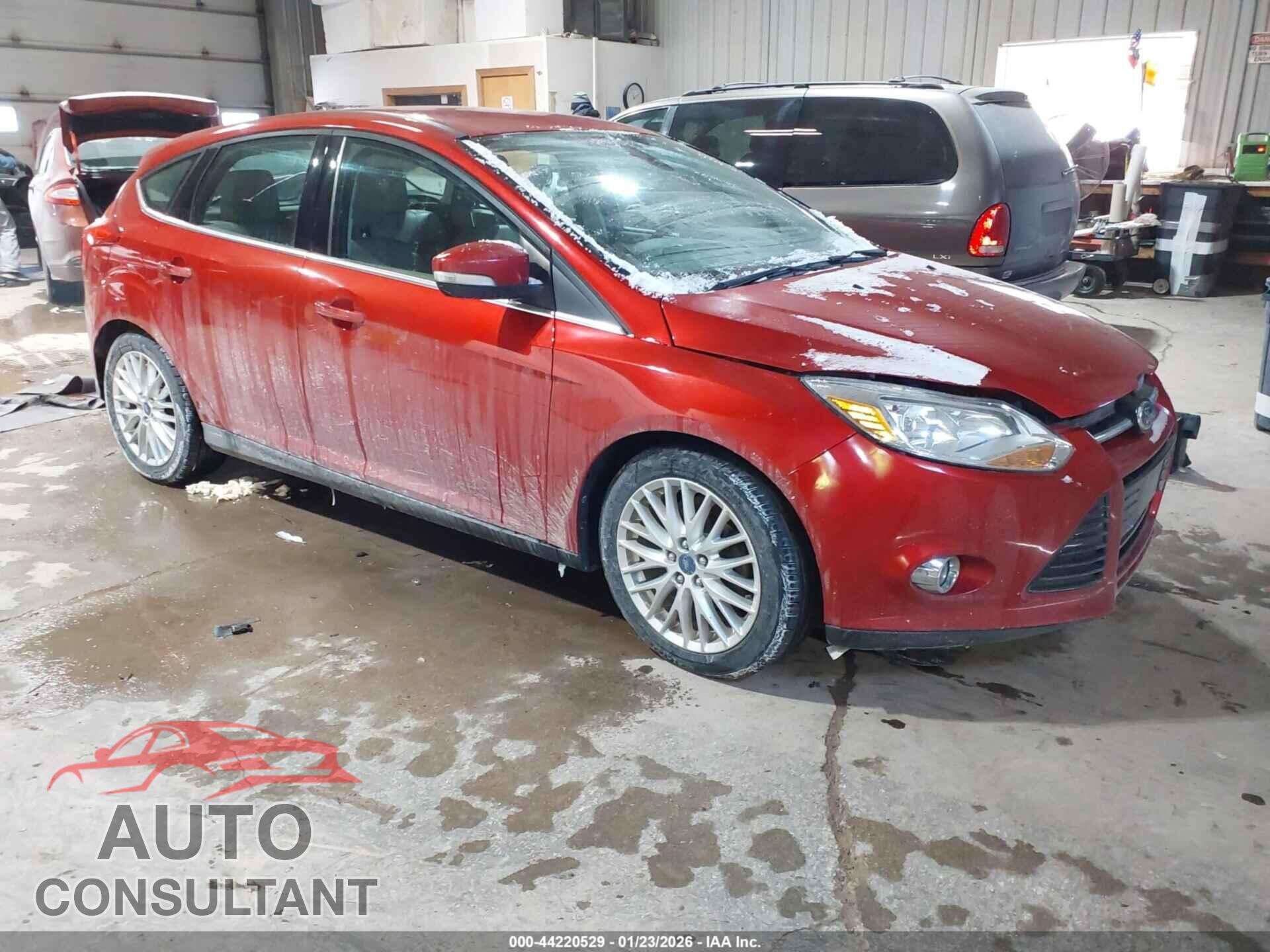FORD FOCUS 2012 - 1FAHP3M24CL100560