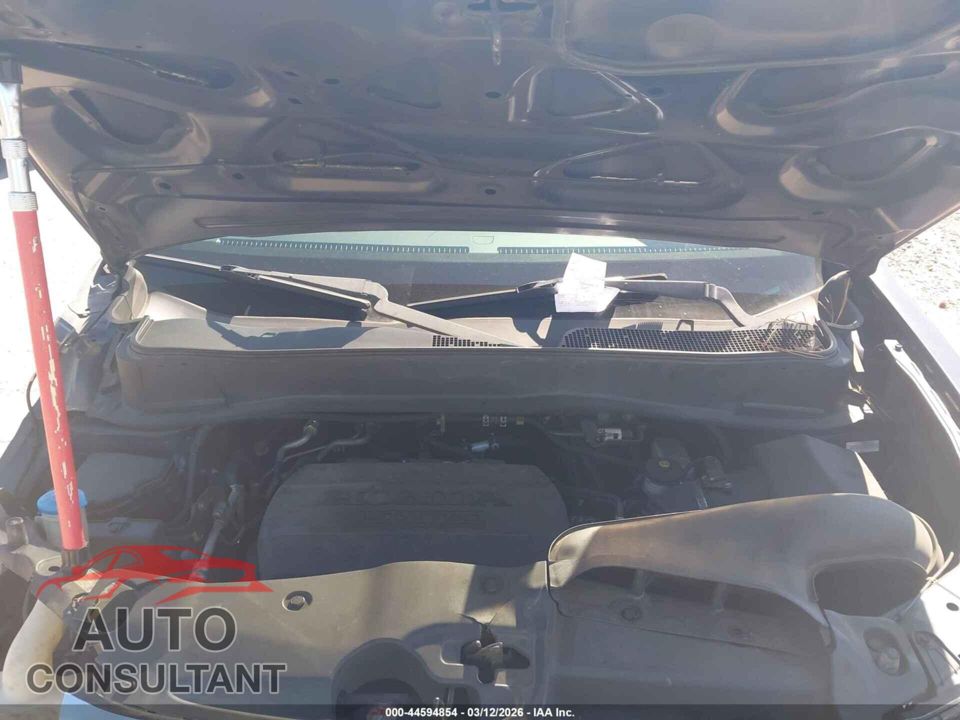 HONDA PILOT 2012 - 5FNYF3H22CB010611