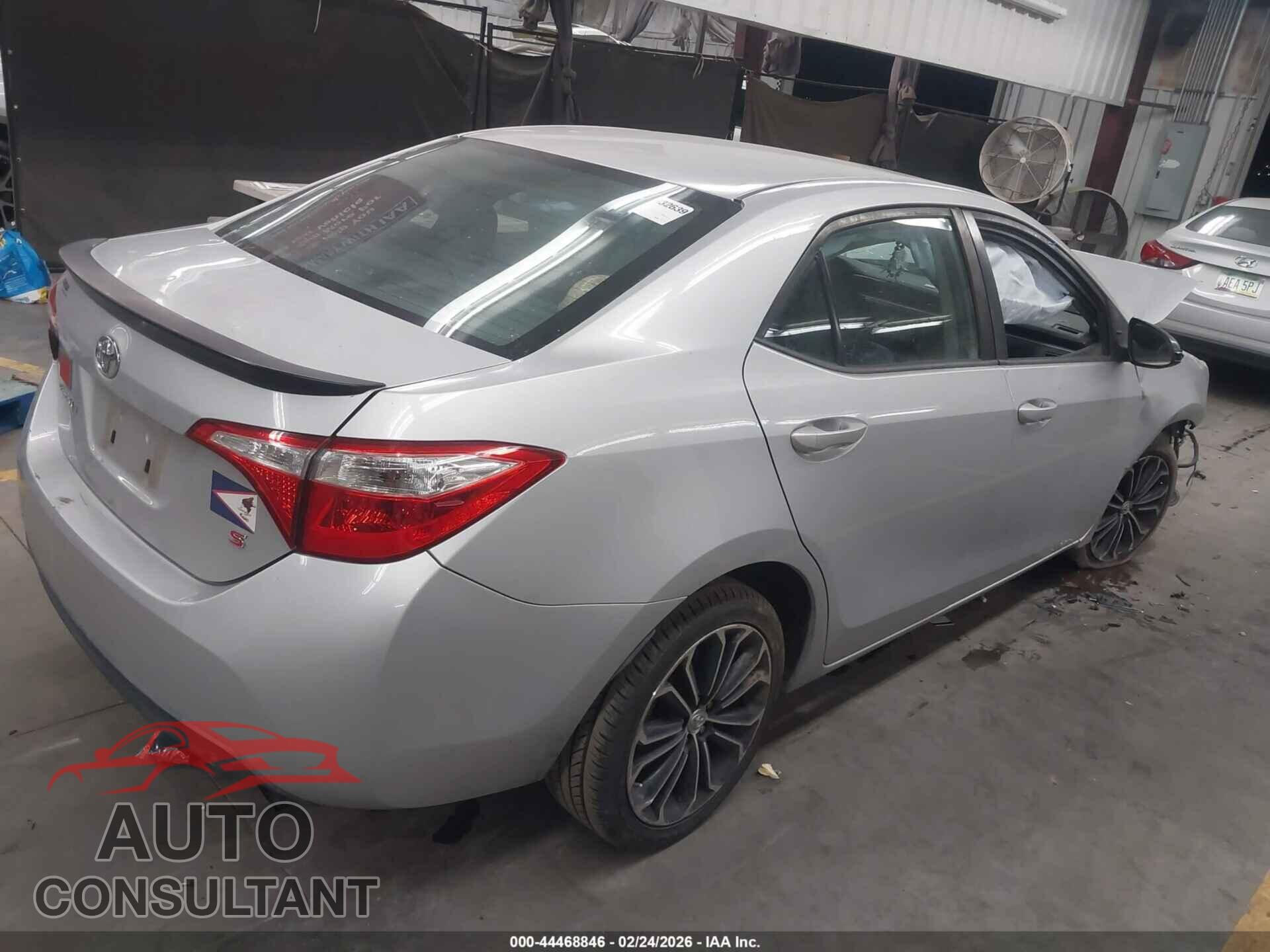 TOYOTA COROLLA 2014 - 2T1BURHEXEC172311