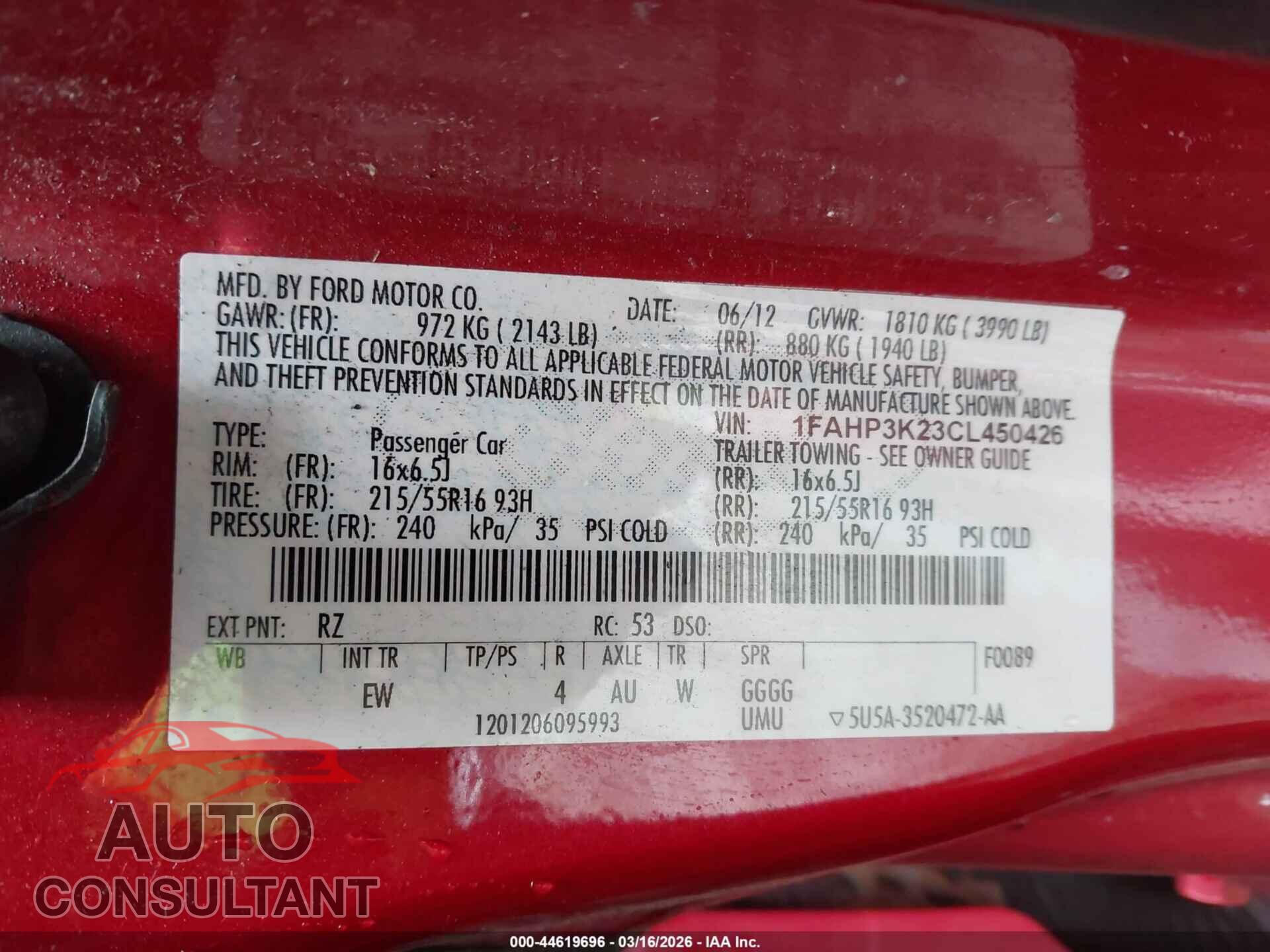 FORD FOCUS 2012 - 1FAHP3K23CL450426