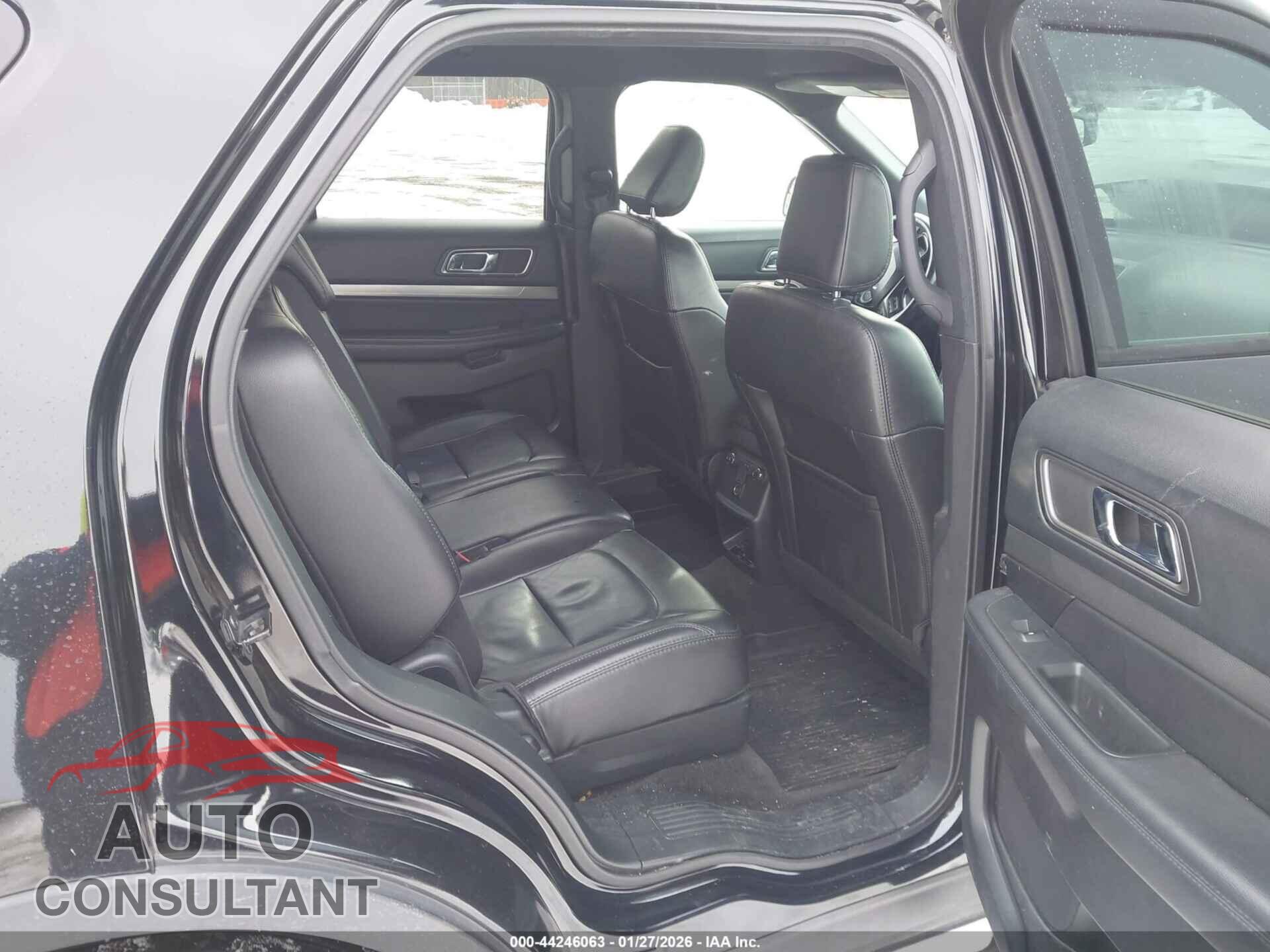 FORD EXPLORER 2018 - 1FM5K8D81JGB73545