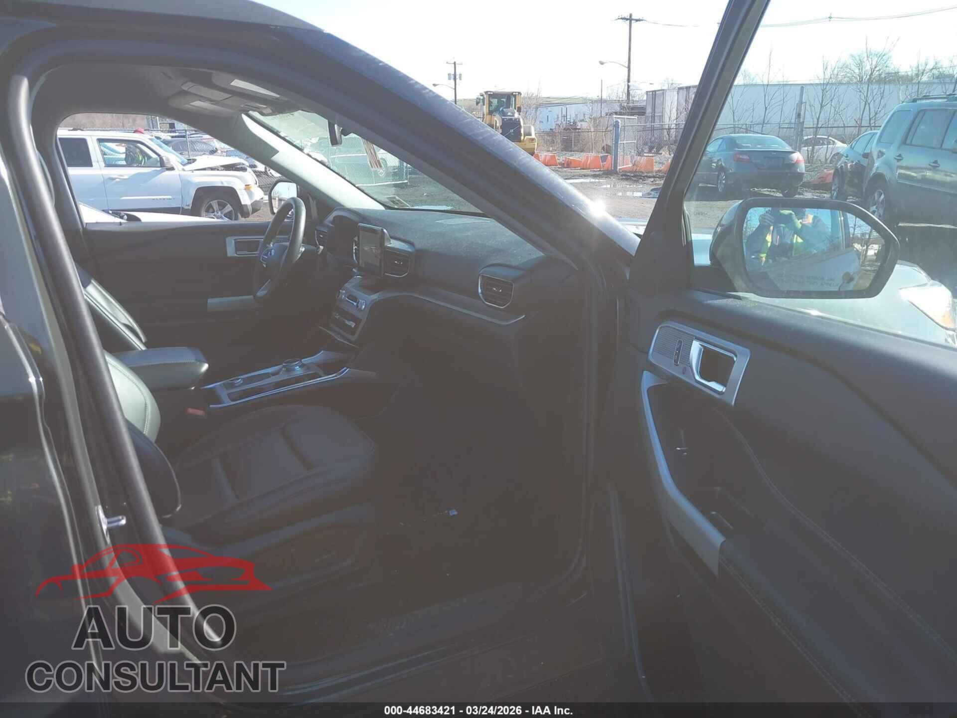 FORD EXPLORER 2024 - 1FMSK8DH3RGA57262